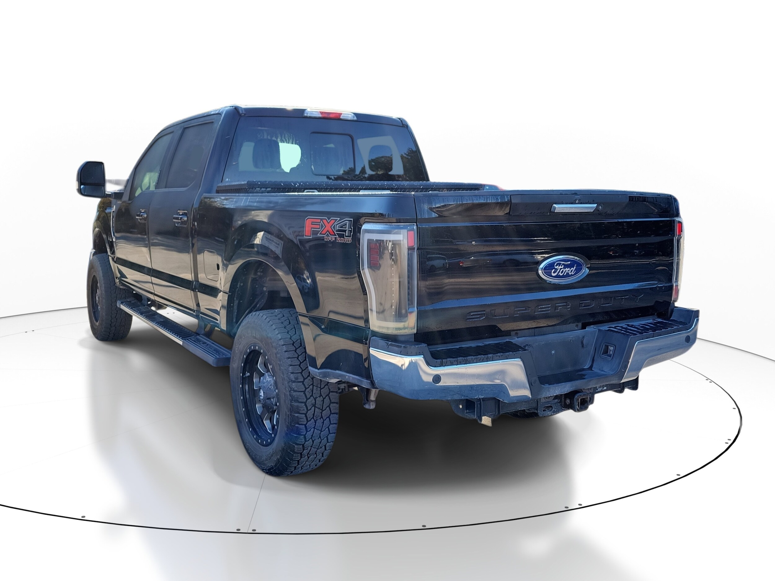2017 Ford F-250 Lariat photo 4