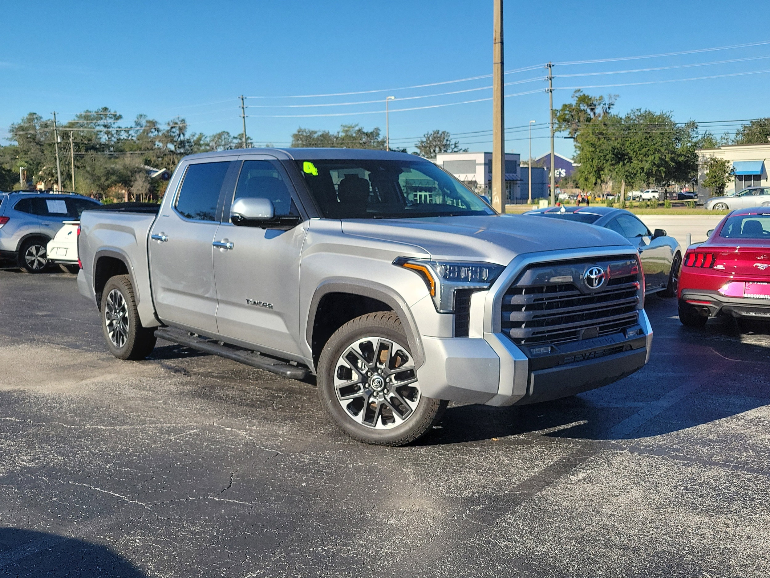 2024 Toyota Tundra Limited's photo