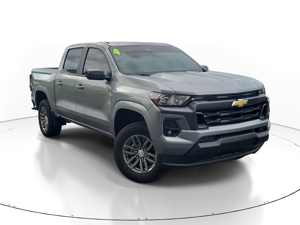 Used 2024 Chevrolet Colorado 2WD LT Truck Crew Cab
