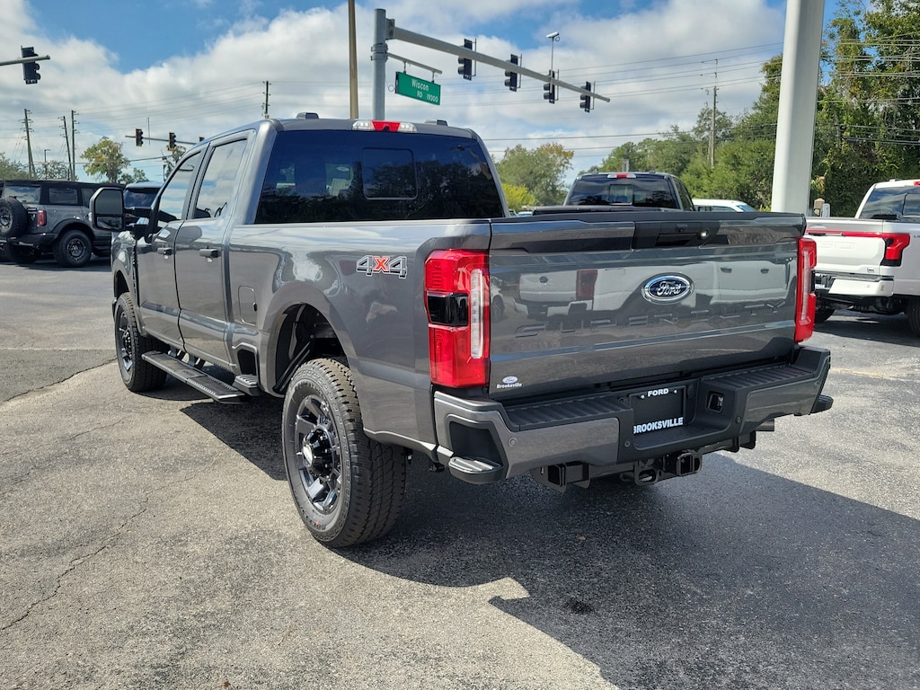 New 2026 Ford F-250 Truck Crew Cab