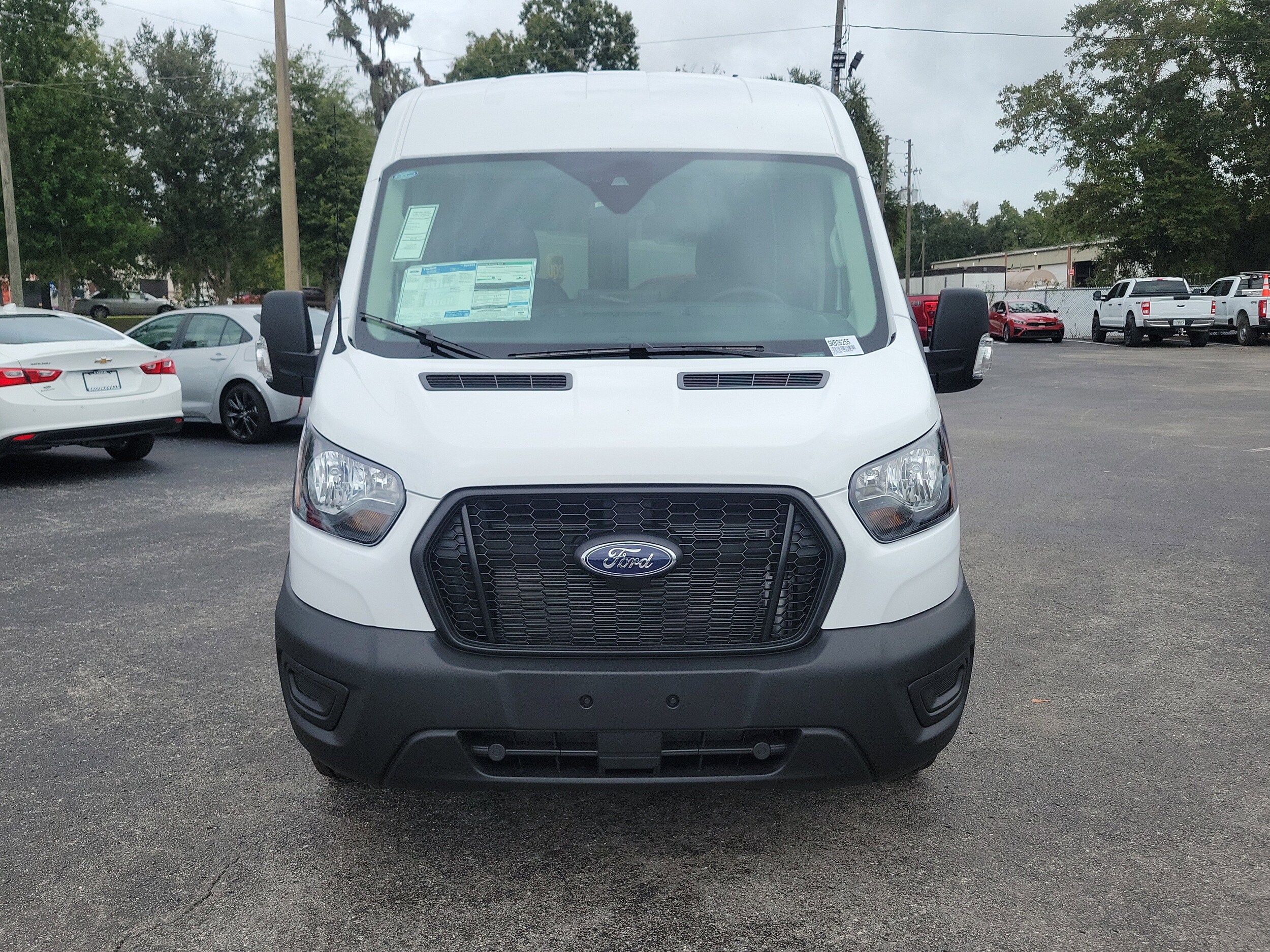 2025 Ford Transit photo 2