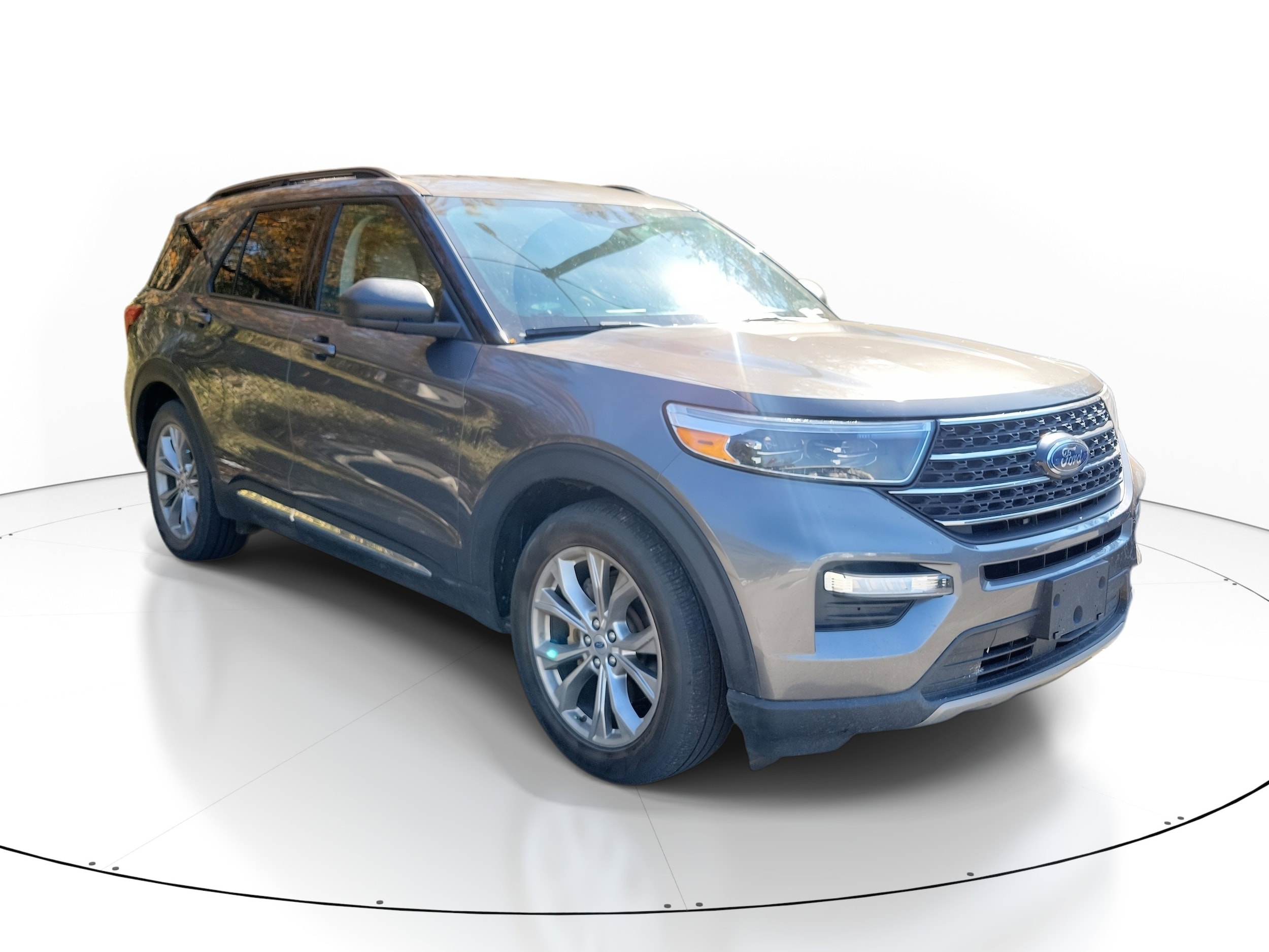 2022 Ford Explorer SUV 