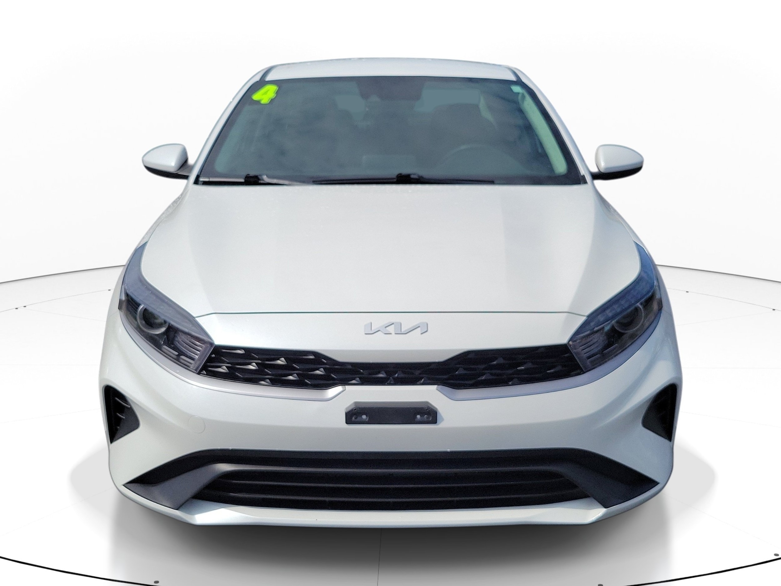 Used 2024 Kia Forte LXS with VIN 3KPF24AD2RE752834 for sale in Brooksville, FL