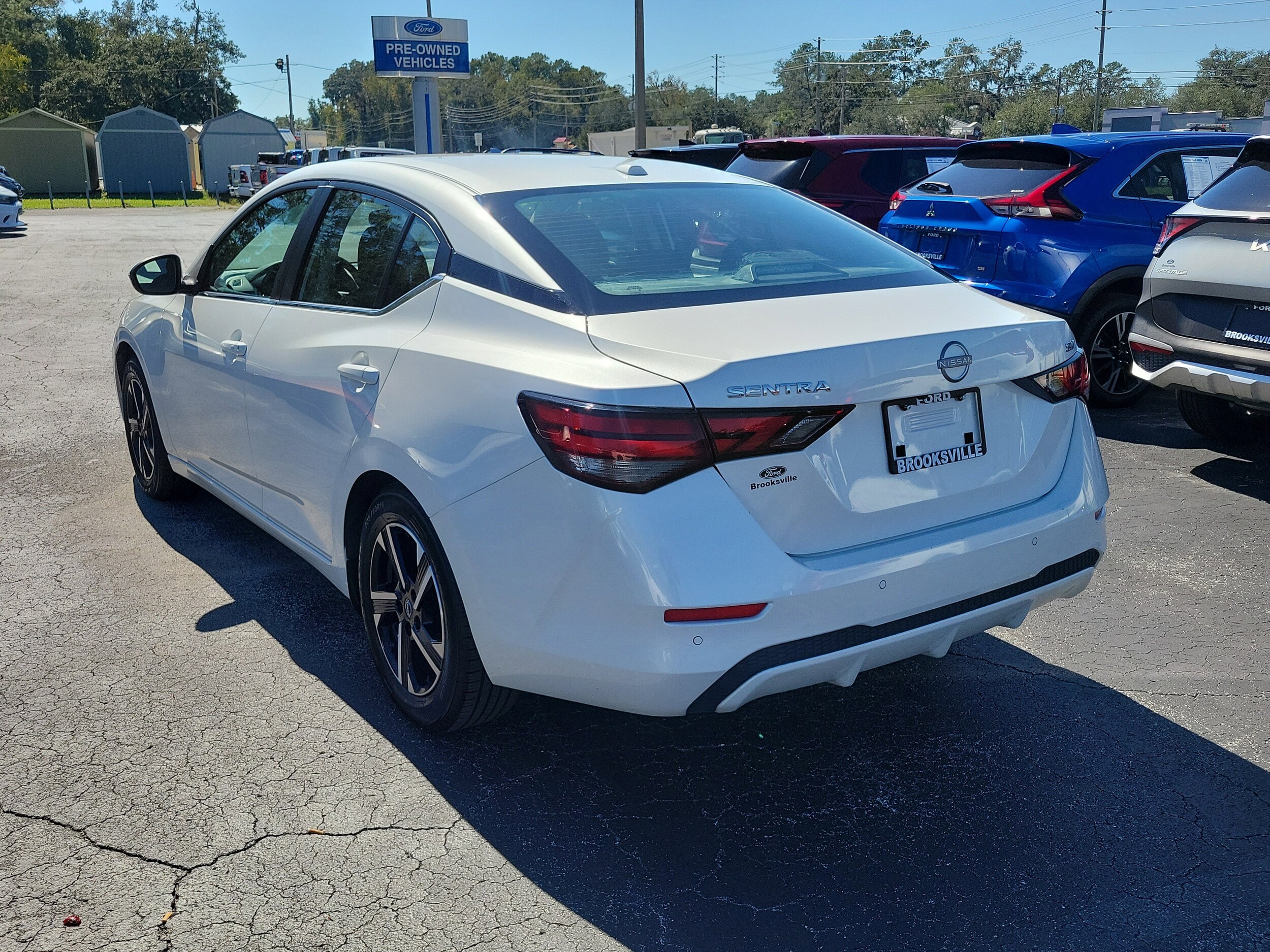 2024 Nissan Sentra SV photo 3