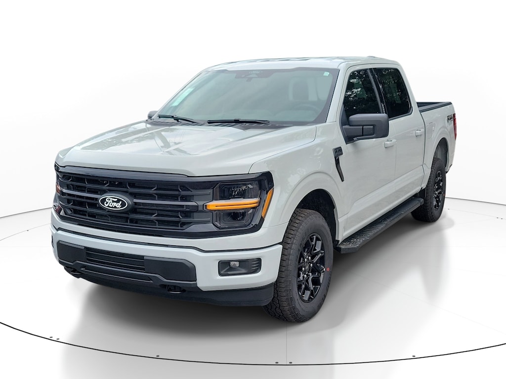 New 2026 Ford F-150 XLT Truck SuperCrew Cab