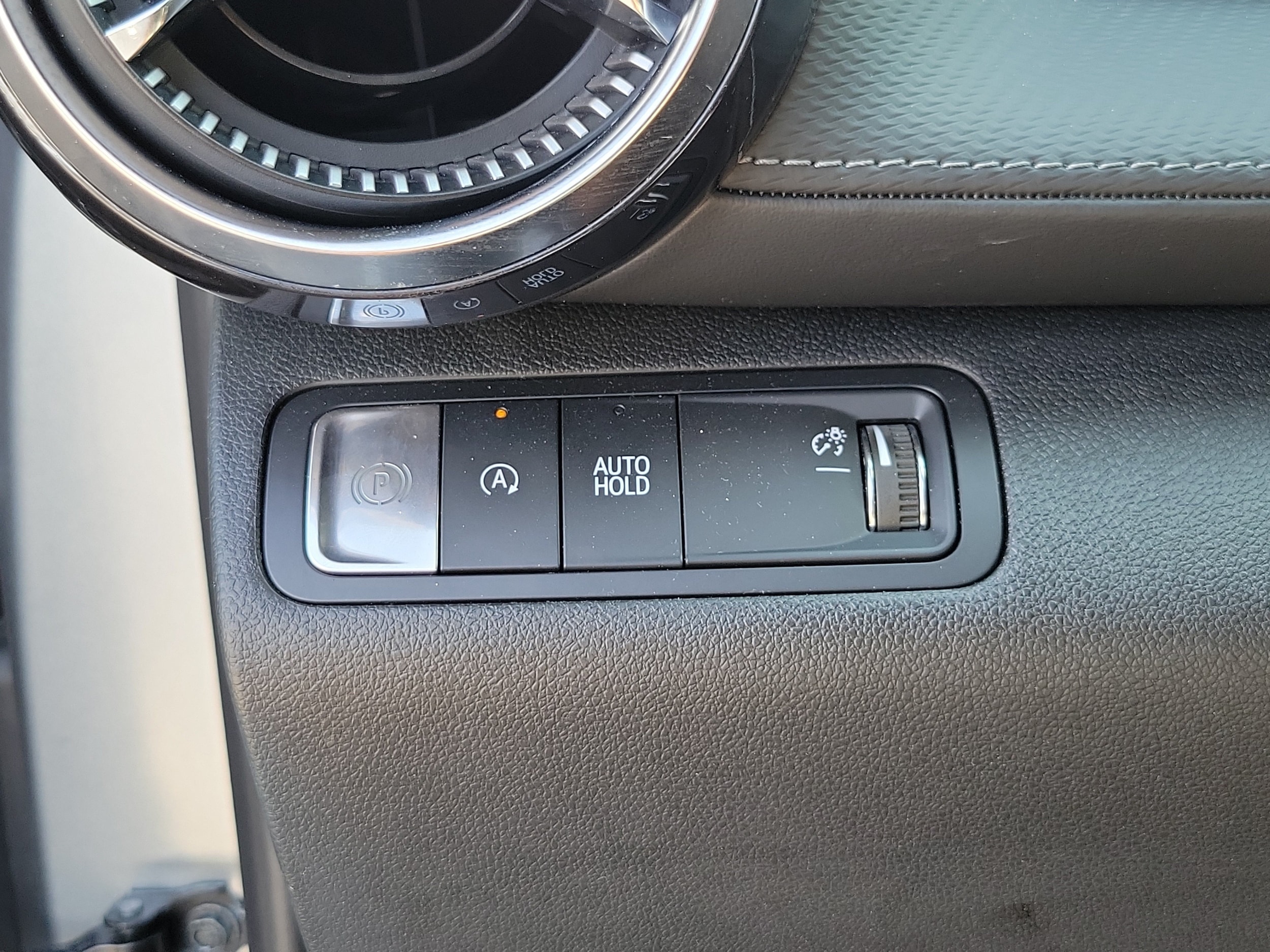 2025 Chevrolet Equinox LT - Photo 13
