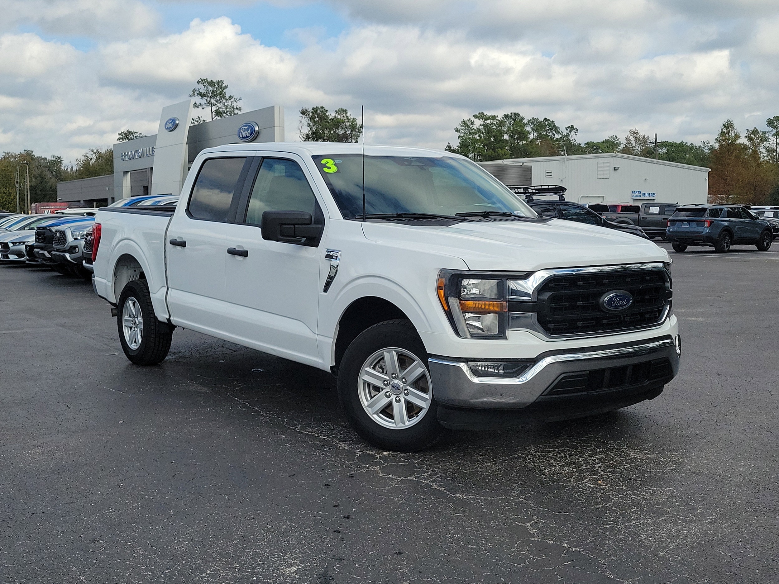 2023 Ford F-150 XLT's photo