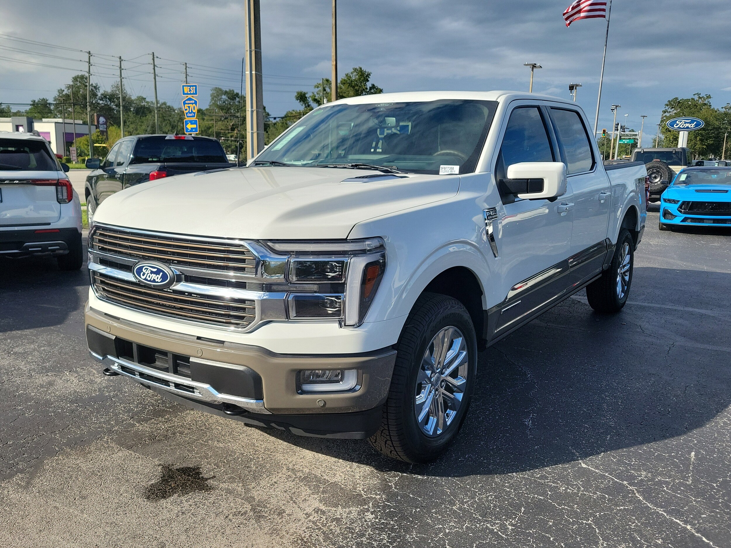 2025 Ford F-150 King Ranch photo 2