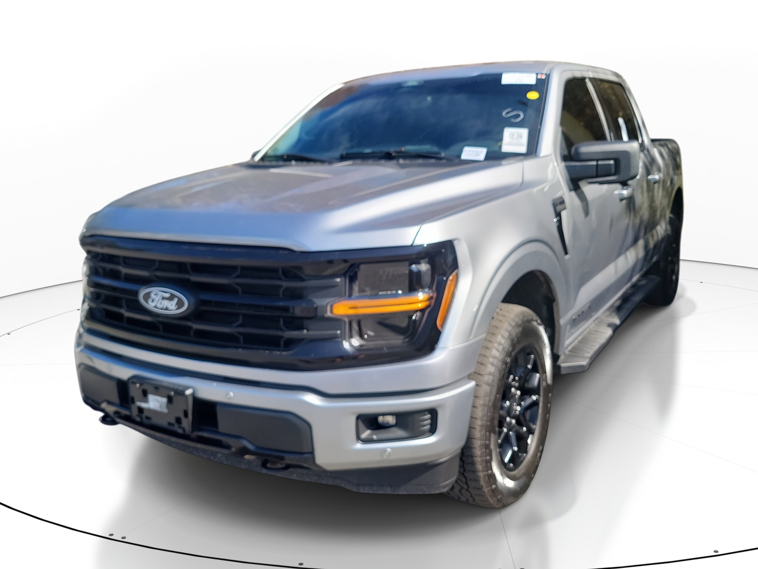 2024 Ford F-150 XLT photo 3