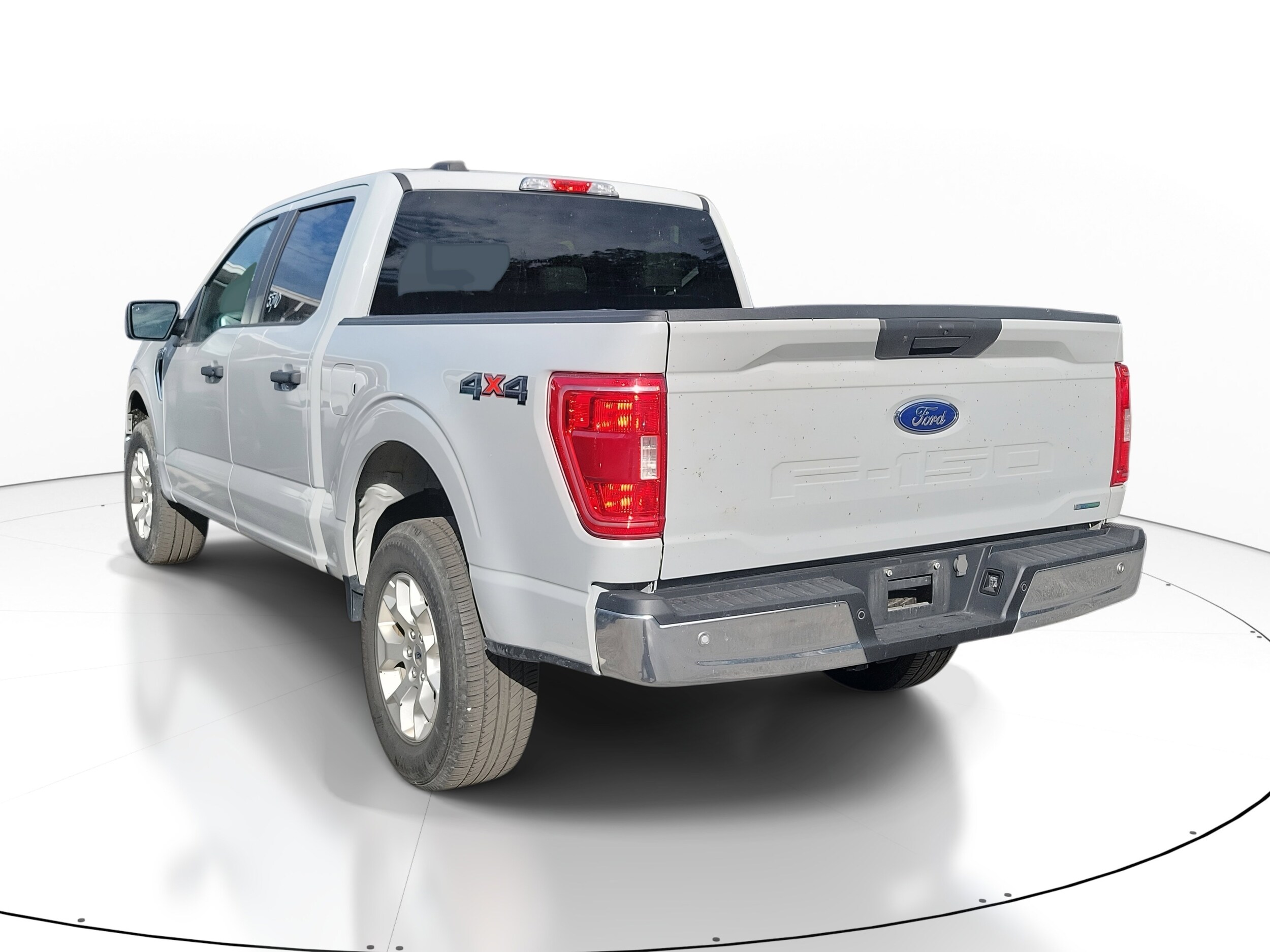 2023 Ford F-150 XLT photo 3