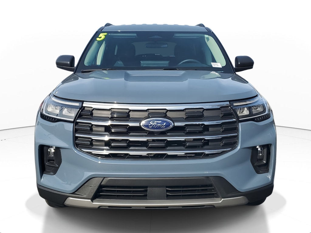 Used 2025 Ford Explorer Active SUV