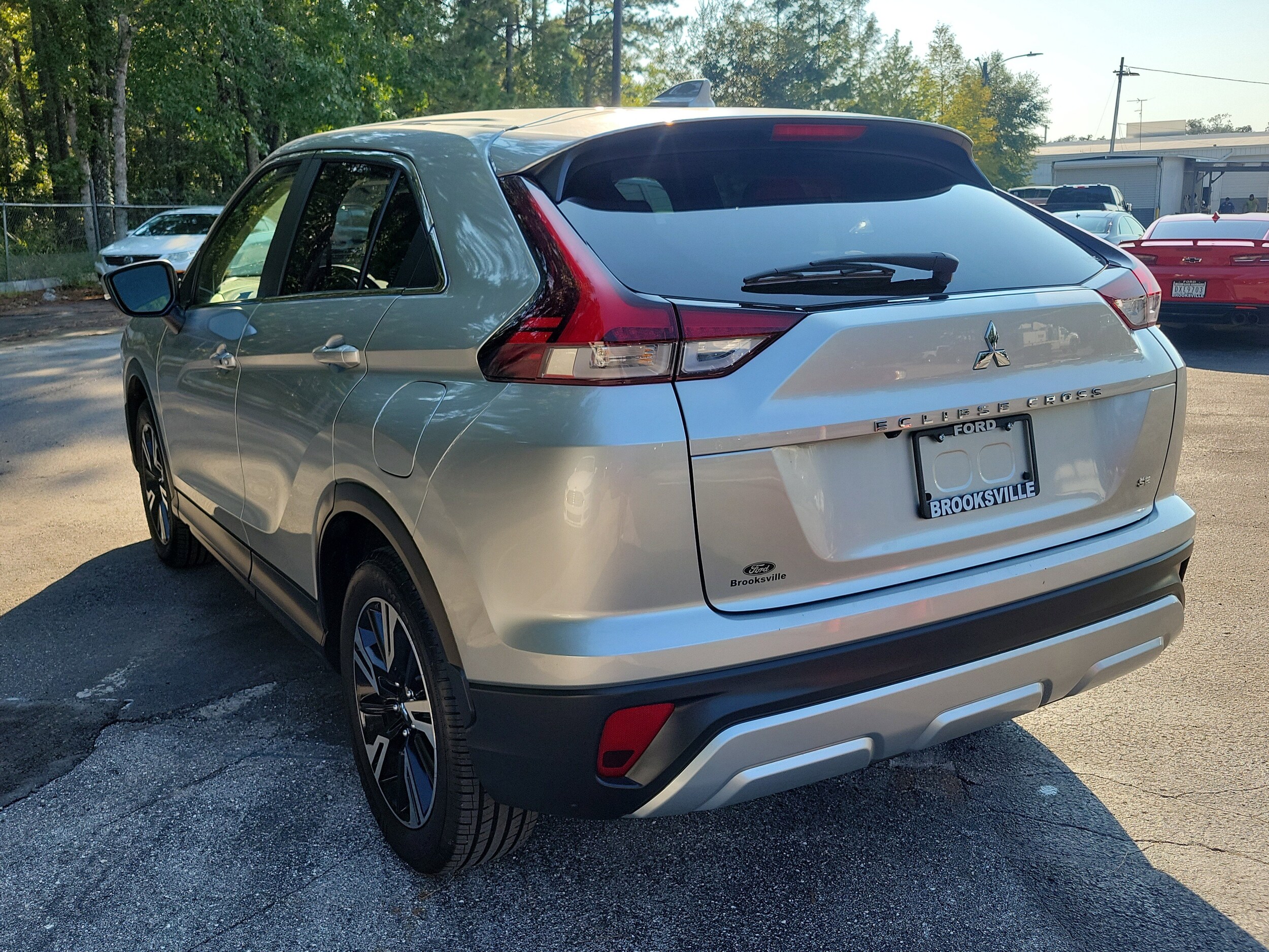 2024 Mitsubishi Eclipse Cross SEL photo 4
