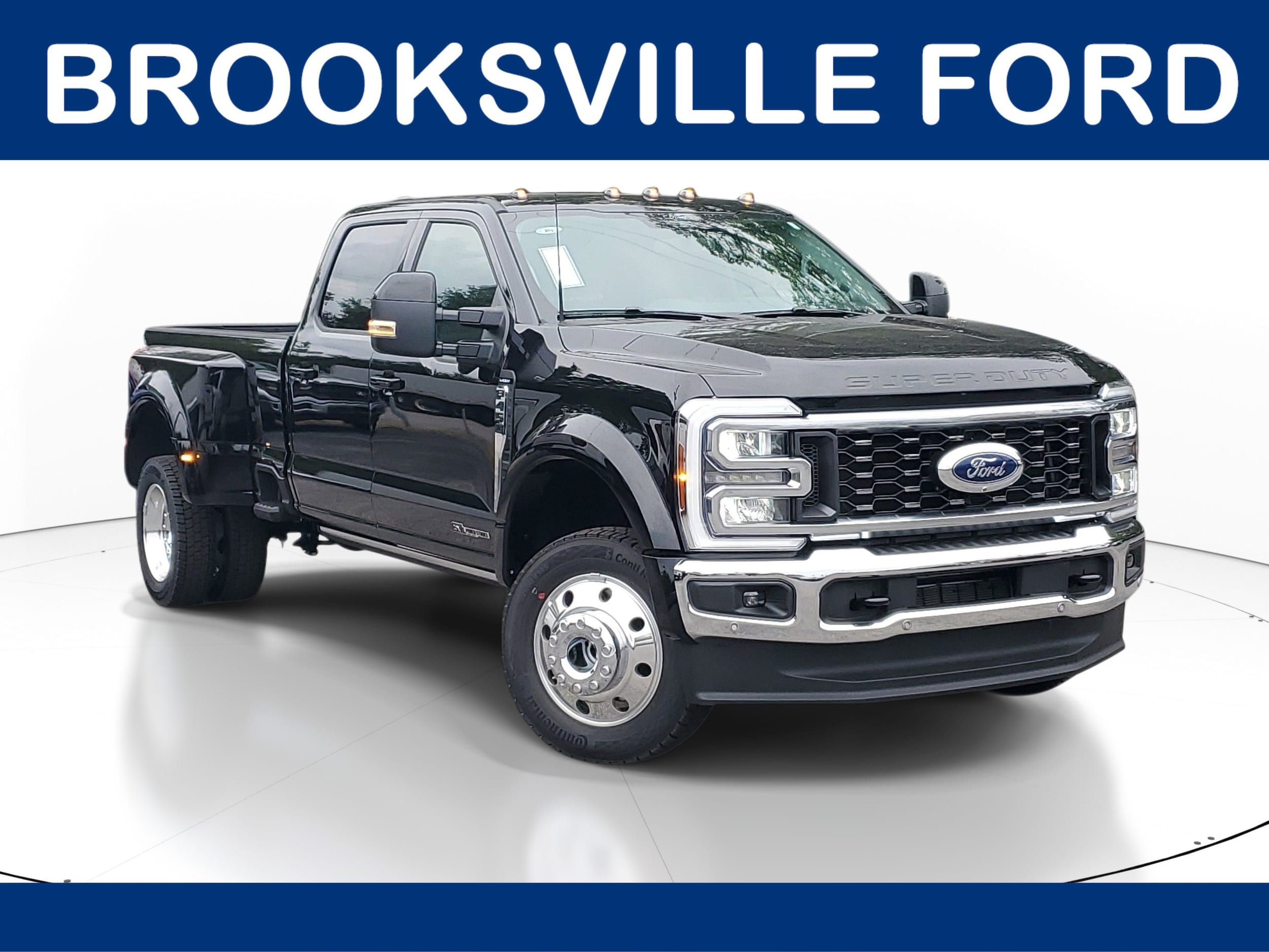 2026 Ford F-450 Lariat 4x4 Crew Cab 8' Box DRW's photo