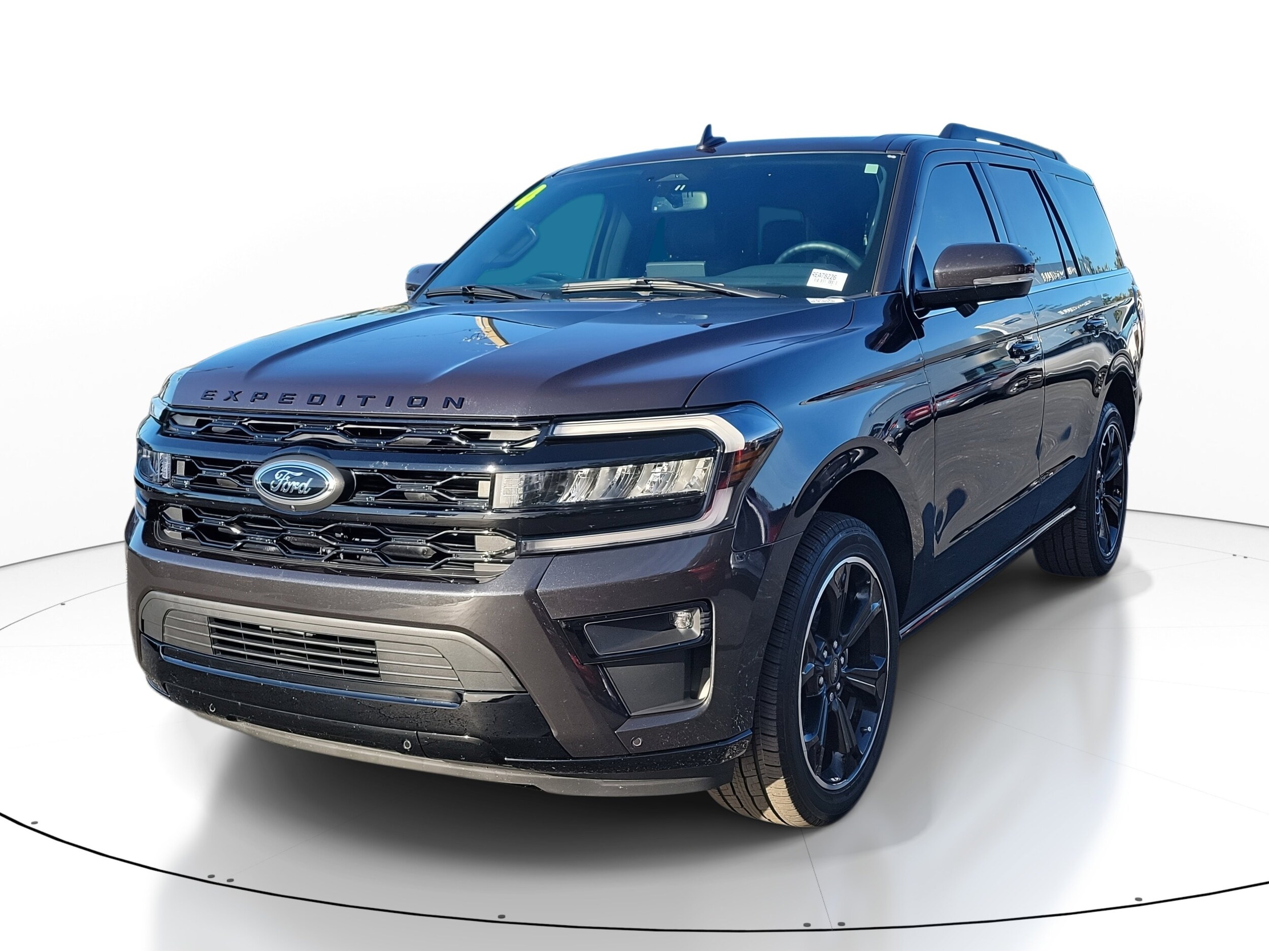 2024 Ford Expedition Limited photo 2