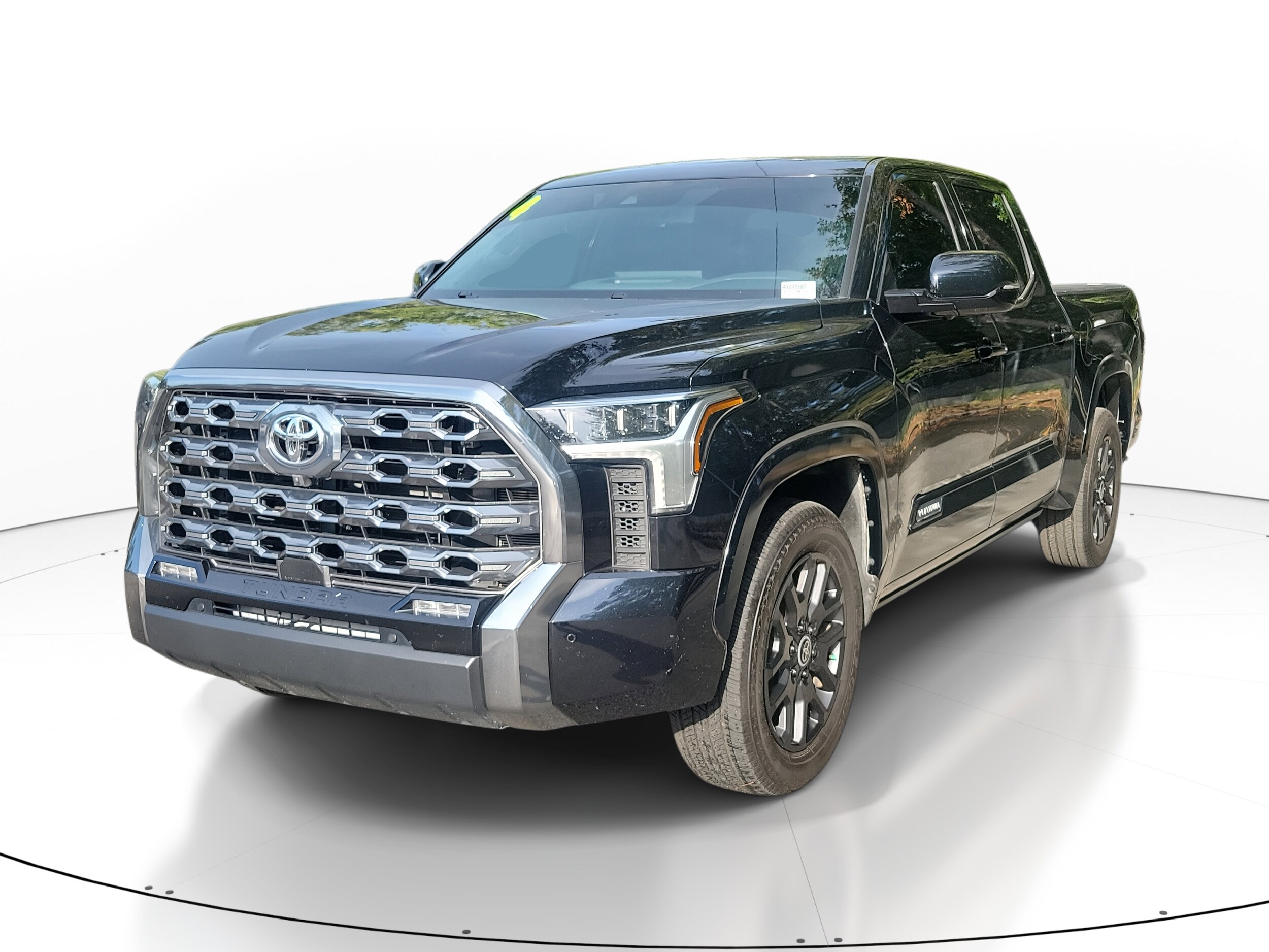 2024 Toyota Tundra Platinum photo 2