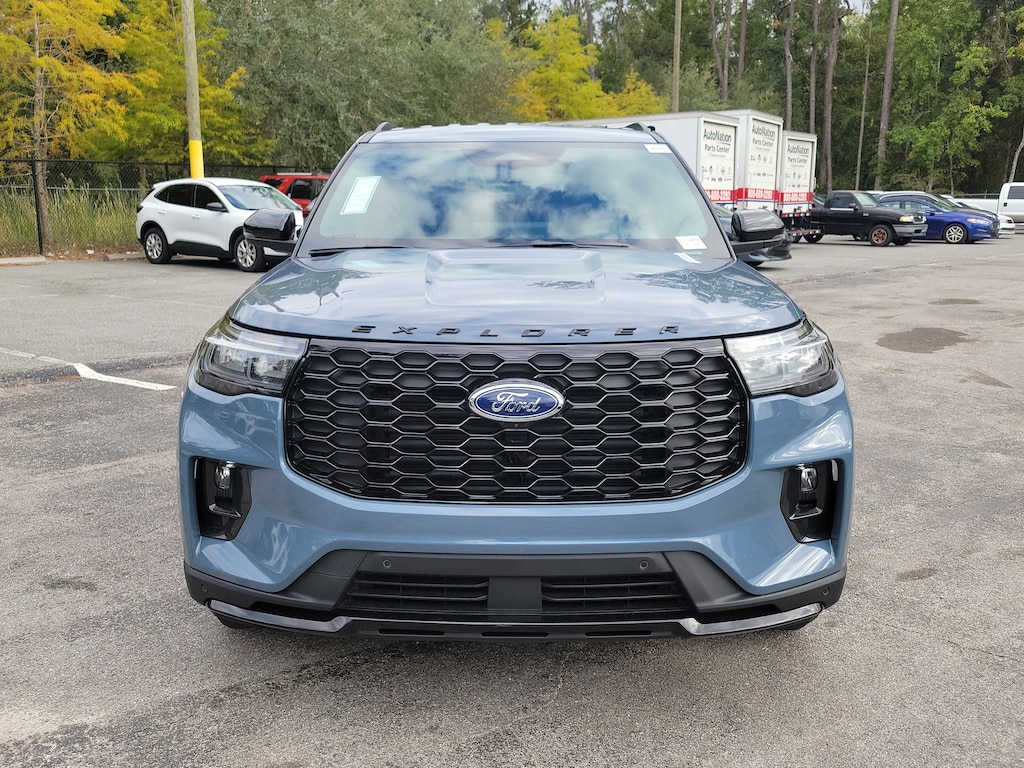 New 2026 Ford Explorer ST-Line SUV