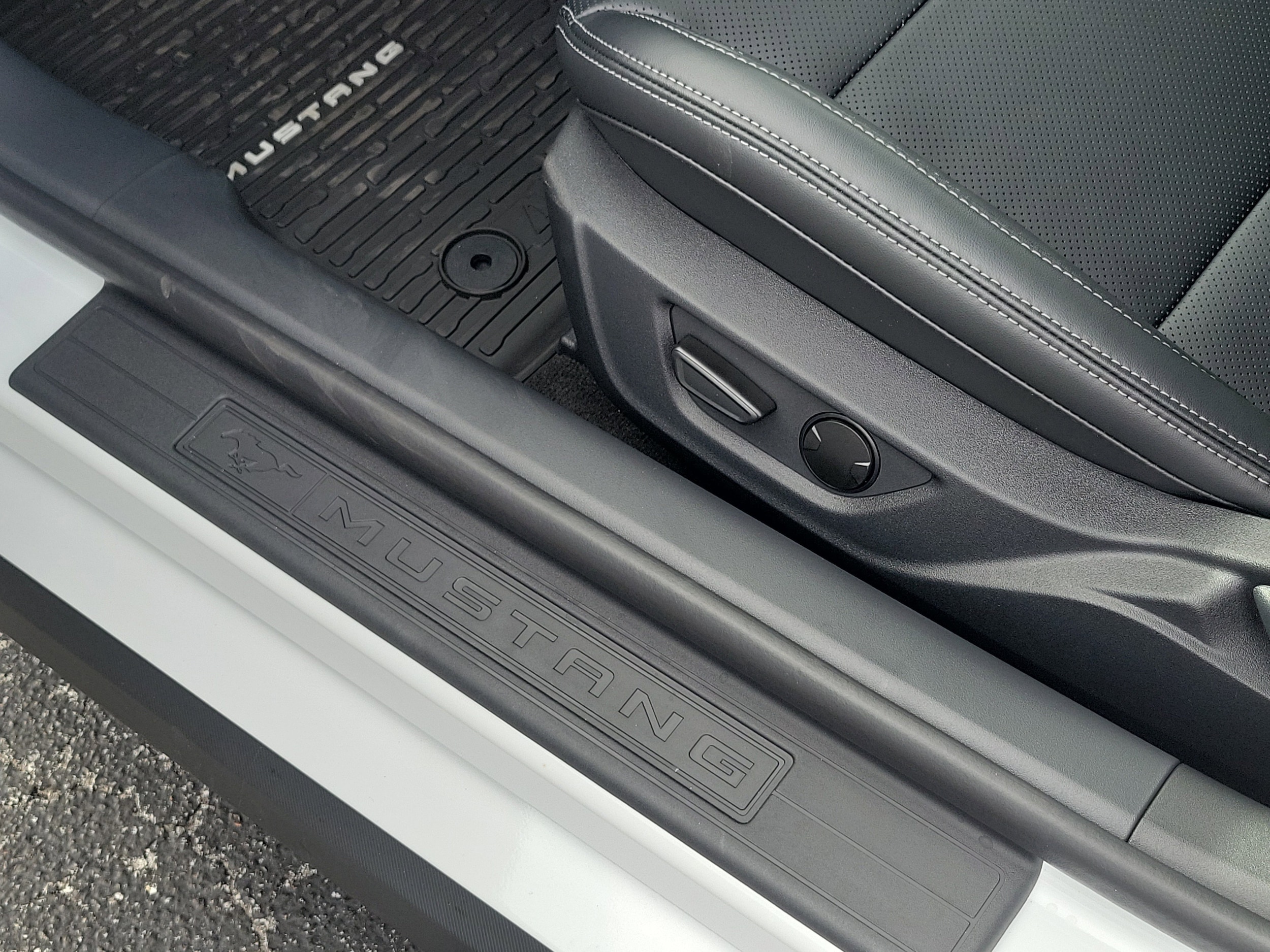 2026 Ford Mustang EcoBoost Premium Fastback - Photo 19