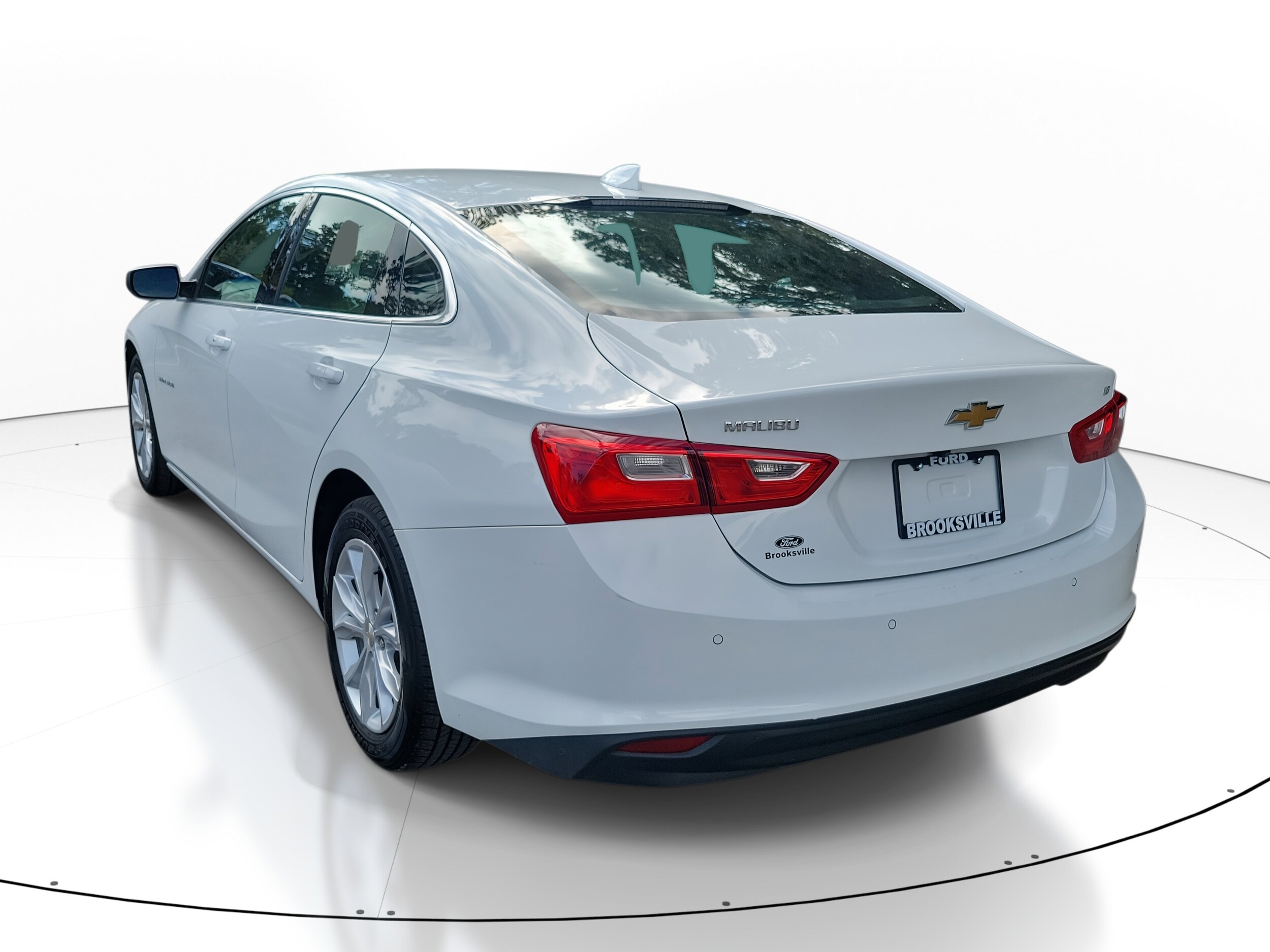 2024 Chevrolet Malibu 1LT photo 4