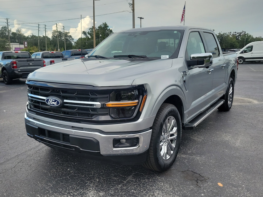 New 2025 Ford F-150 XLT Truck SuperCrew Cab