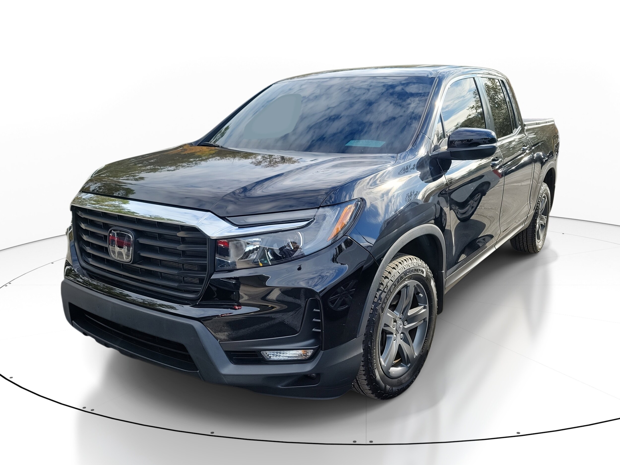 2023 Honda Ridgeline RTL photo 2