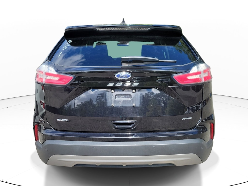 Used 2024 Ford Edge SEL SUV
