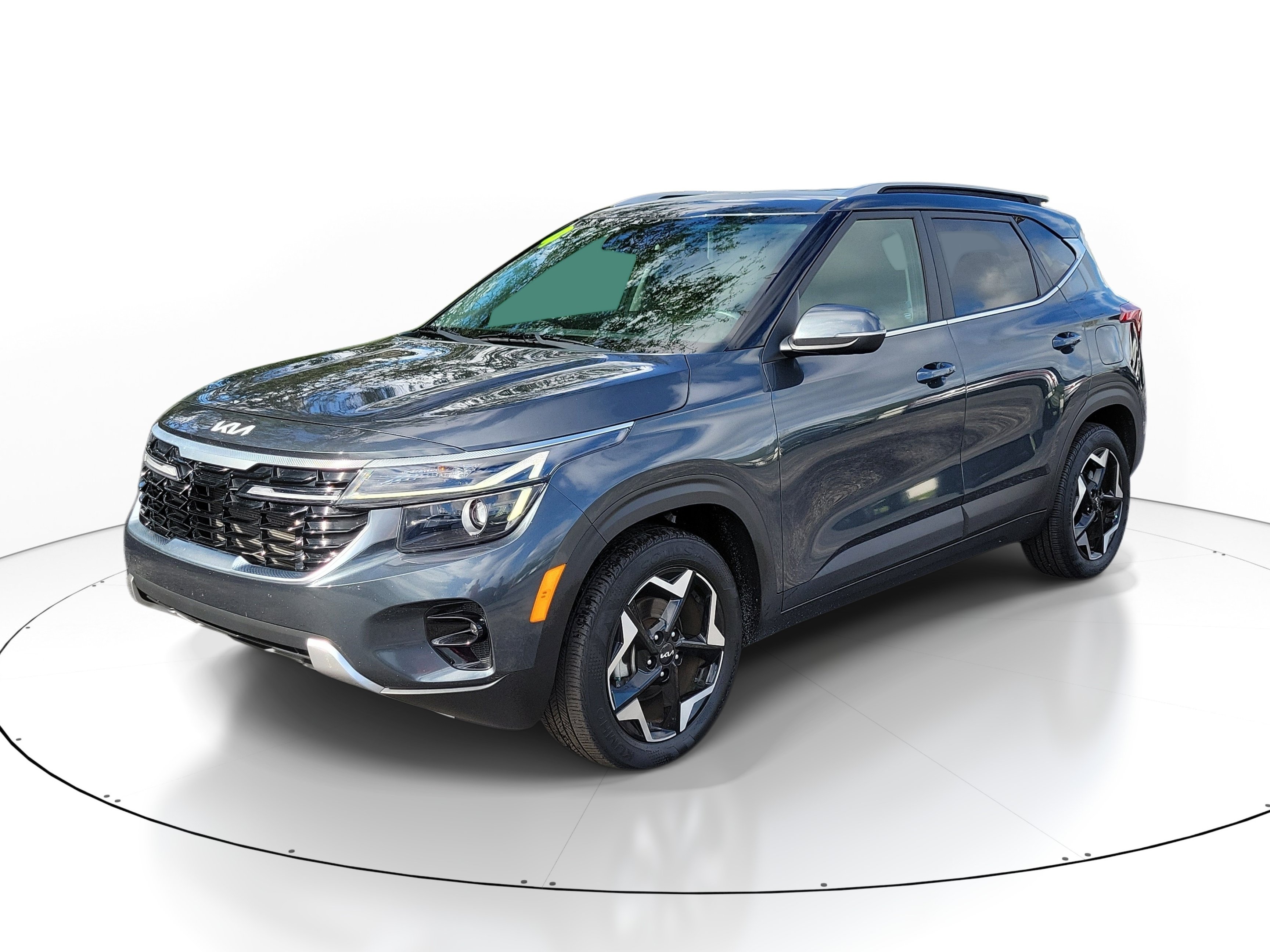 Used 2024 Kia Seltos EX SUV