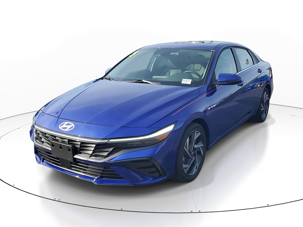 Used 2025 Hyundai Elantra Limited Sedan