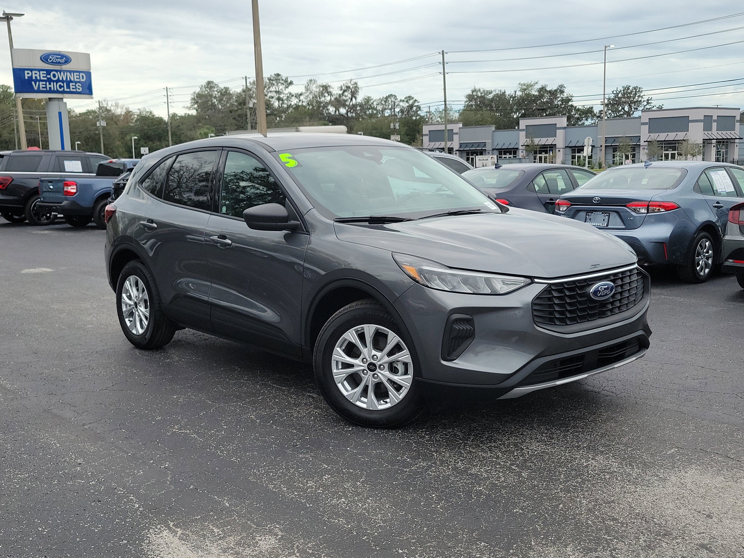 2025 Ford Escape Active's photo