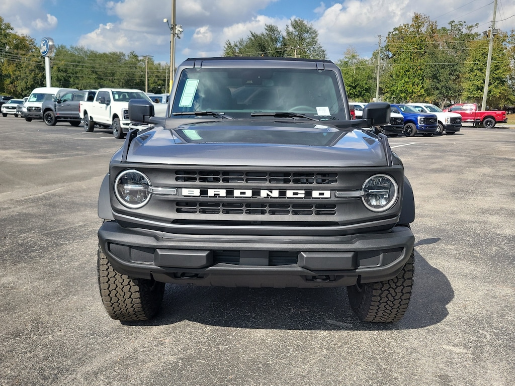 New 2025 Ford Bronco Base SUV