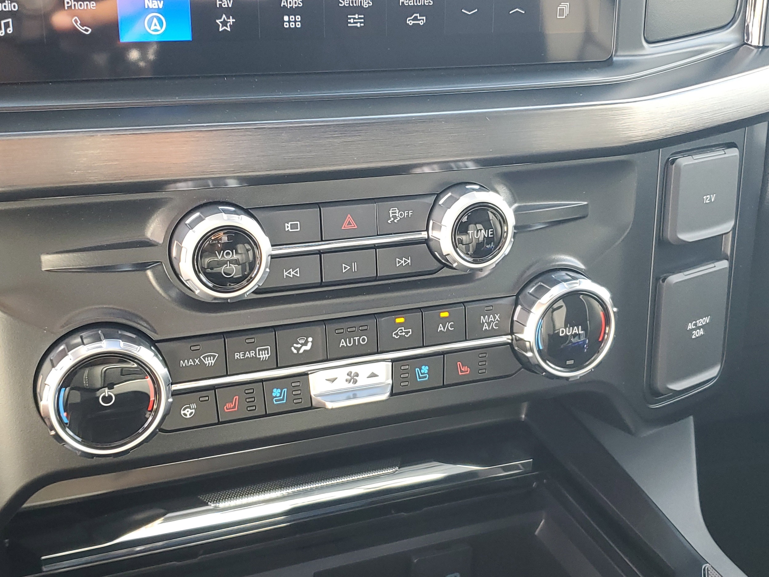 2026 Ford F-250 Super Duty Lariat - Photo 25