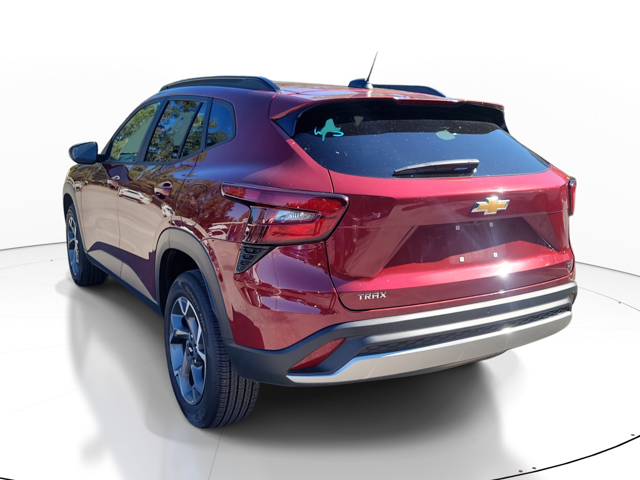 2024 Chevrolet Trax LT photo 4