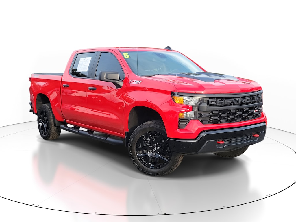 Used 2025 Chevrolet Silverado 1500 Custom Trail Boss Truck Crew Cab