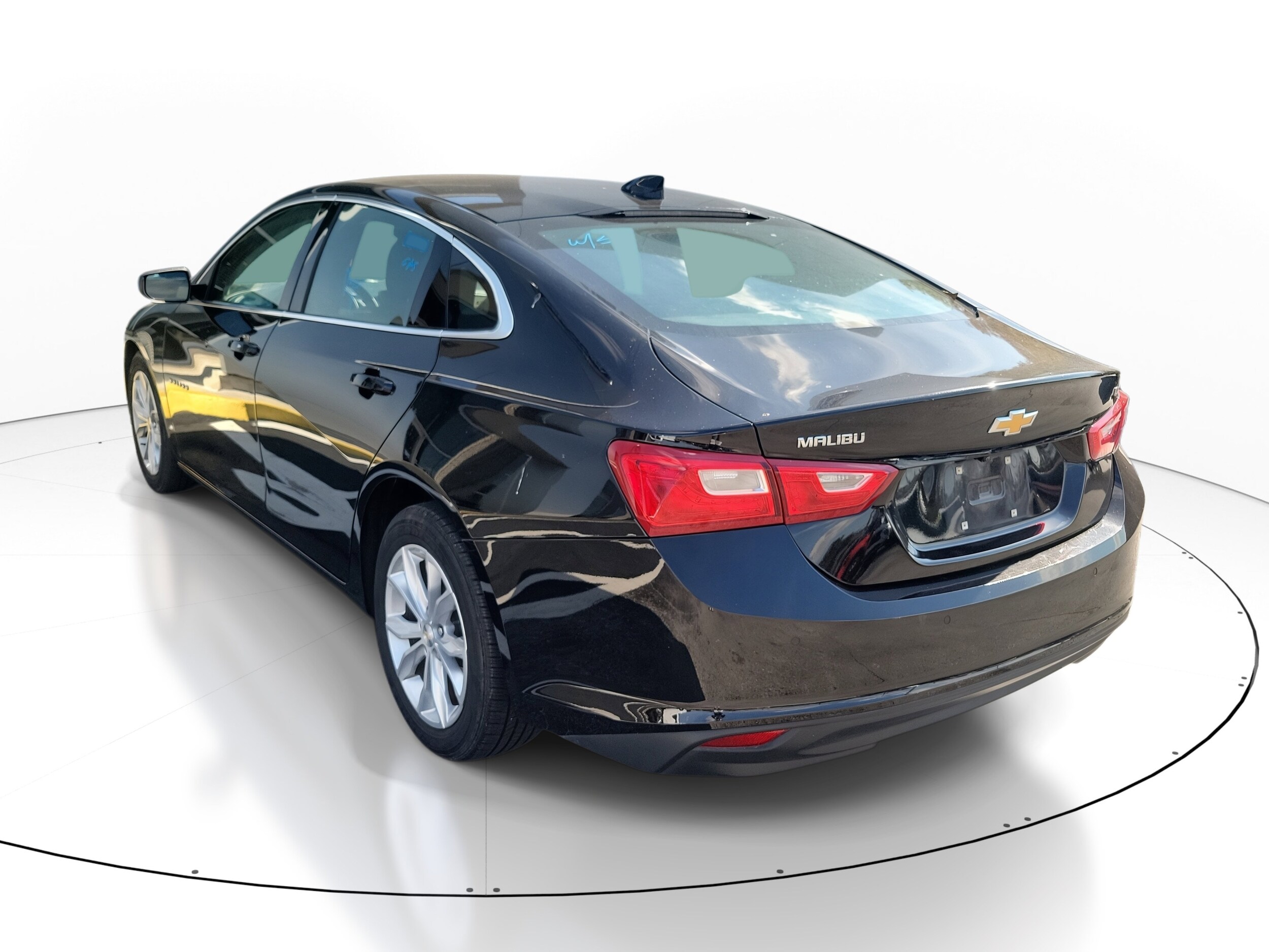 2024 Chevrolet Malibu 1LT photo 4