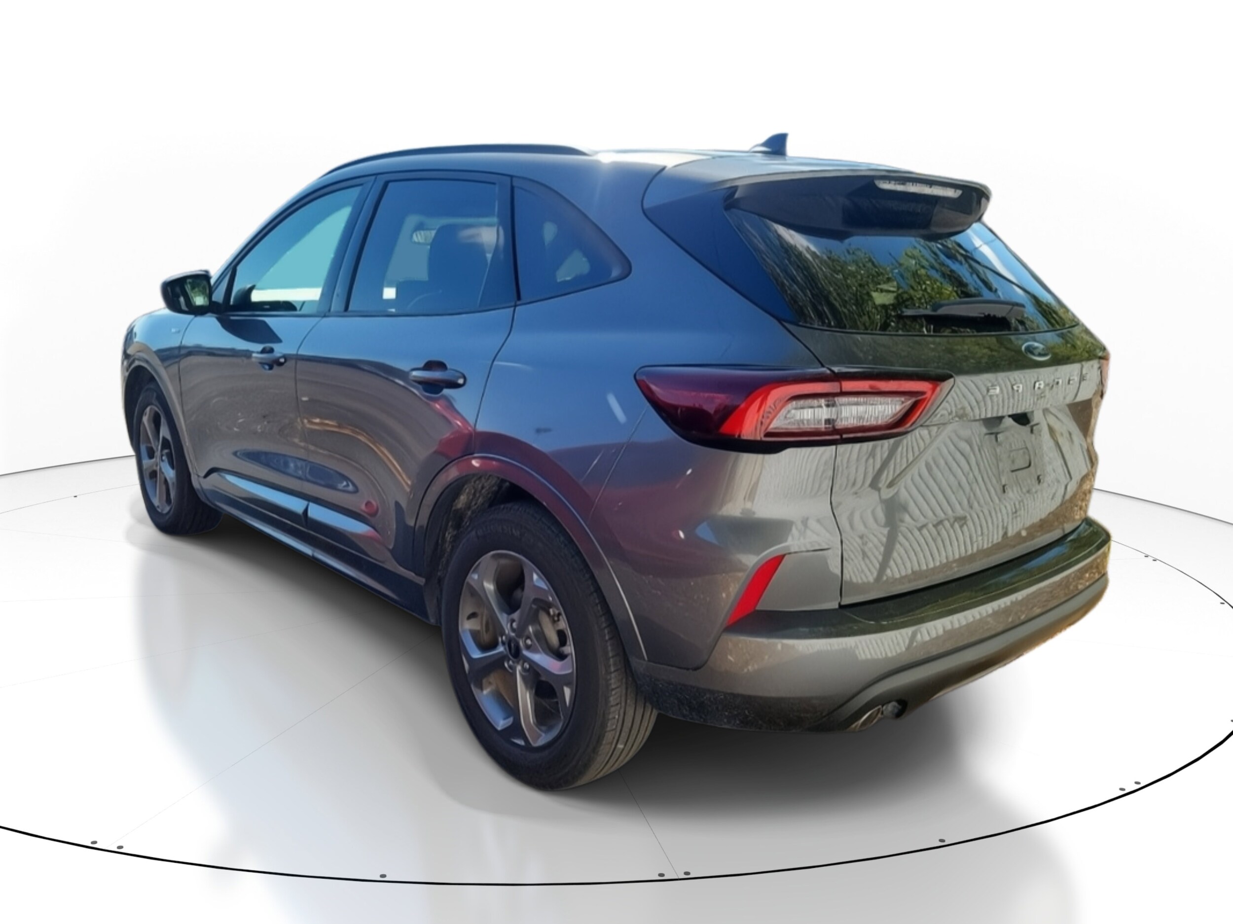 2024 Ford Escape ST-Line photo 4