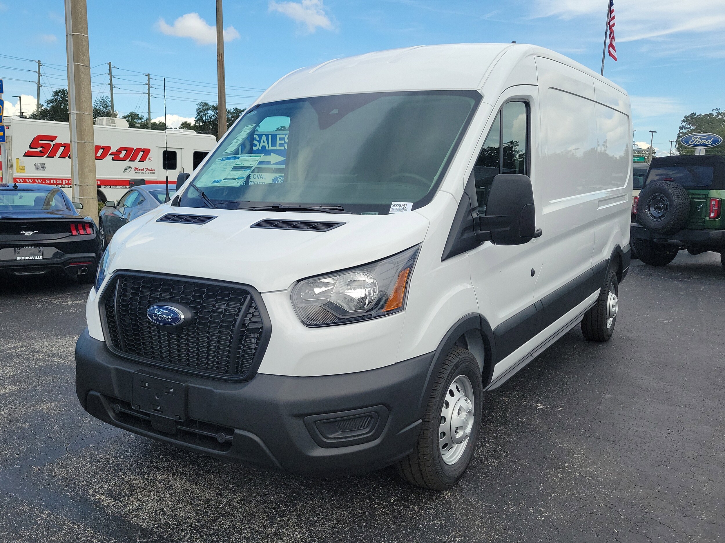 2025 Ford Transit photo 3