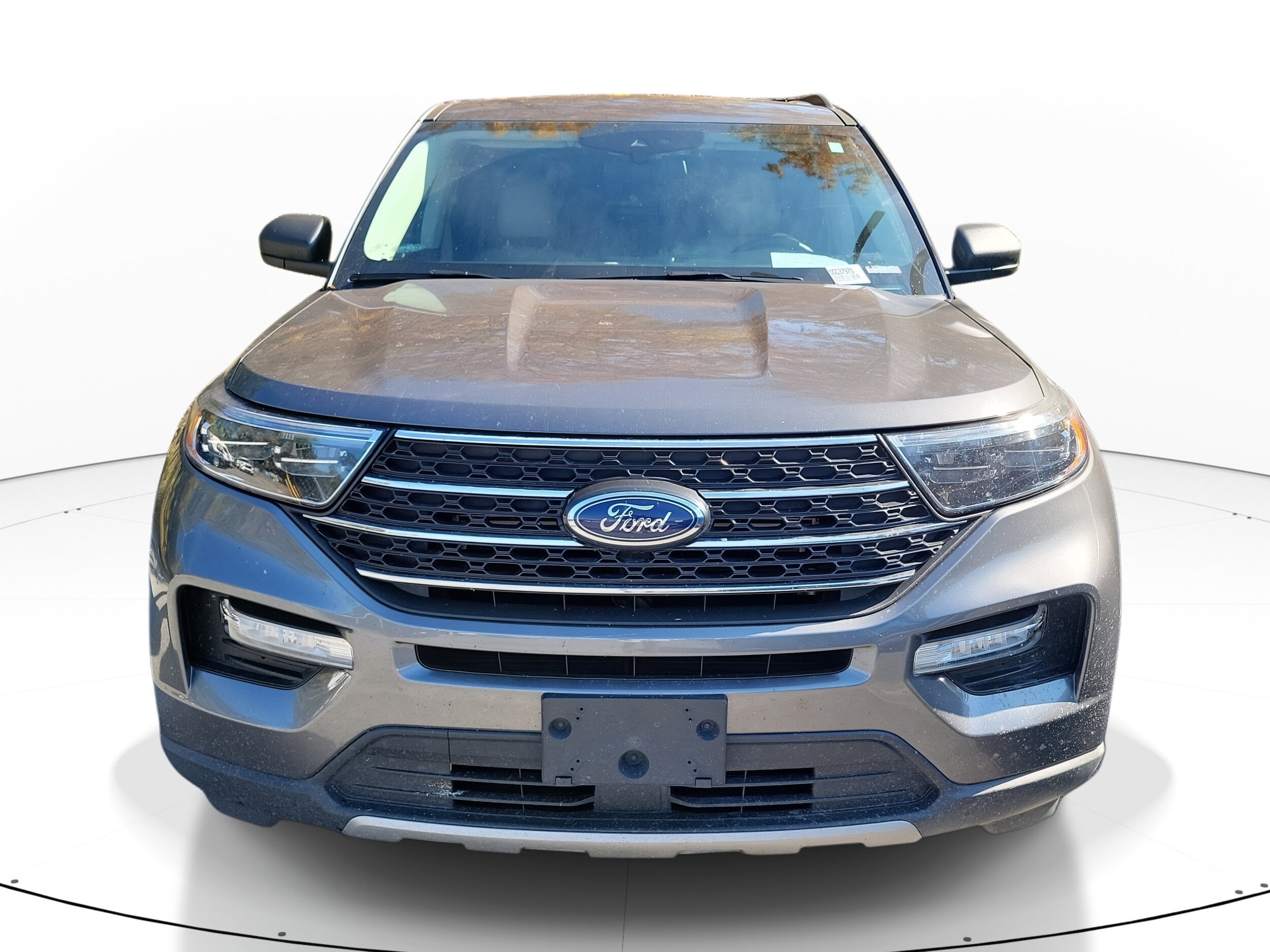 2022 Ford Explorer XLT photo 2