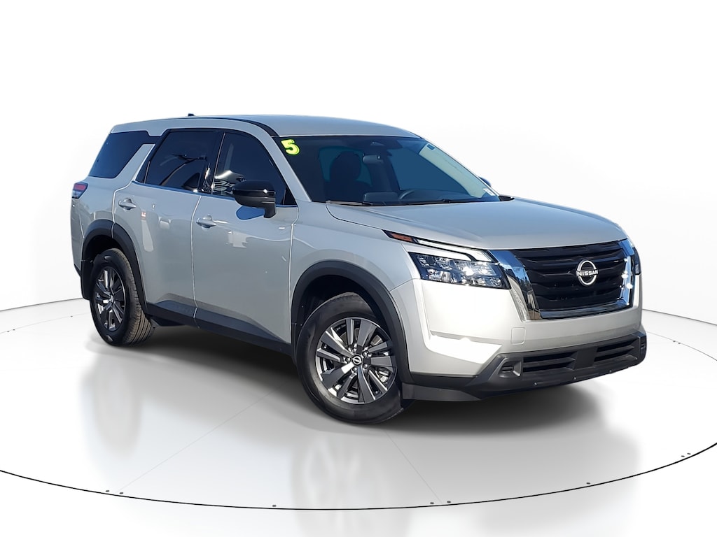 Used 2025 Nissan Pathfinder S SUV