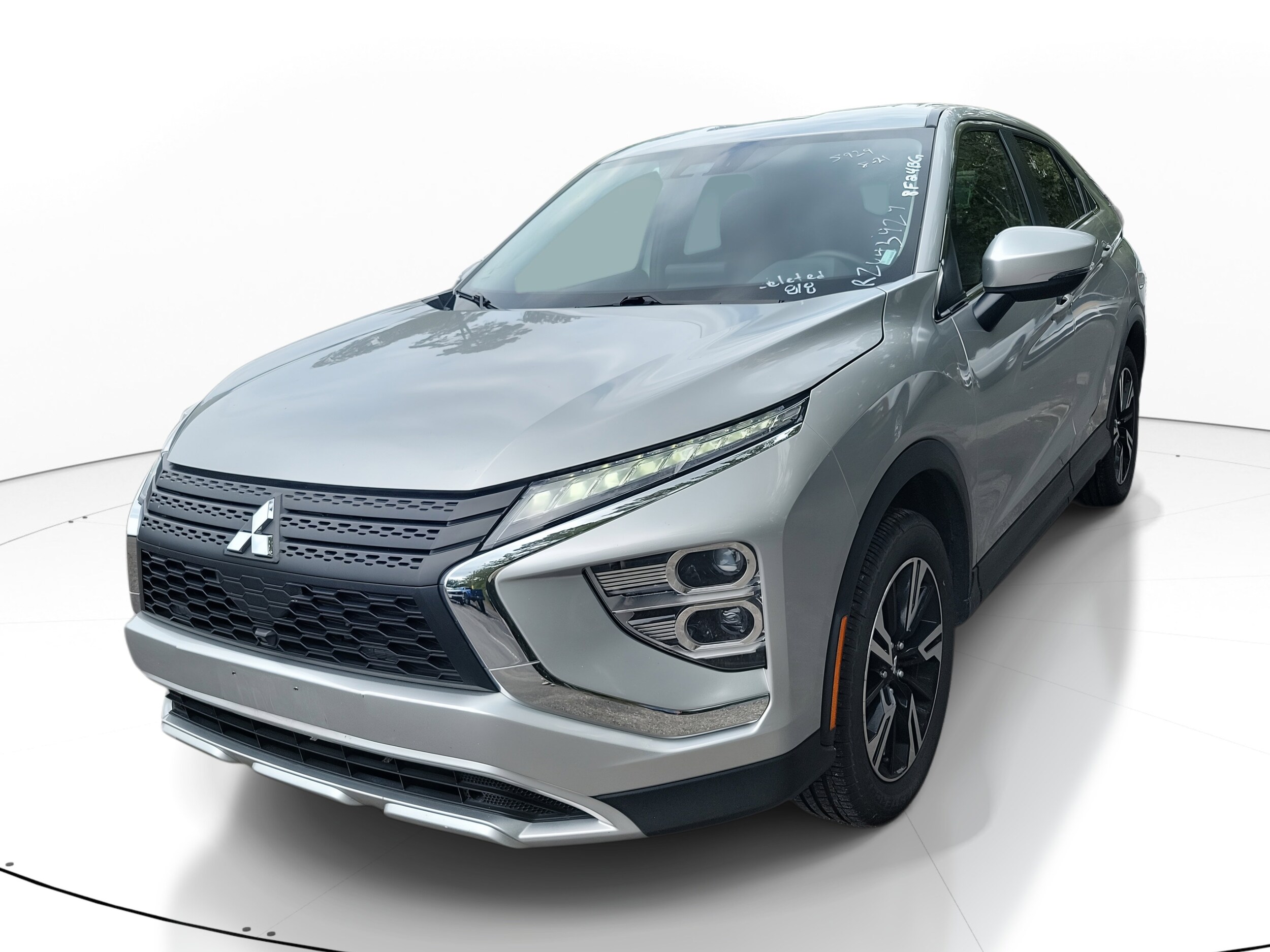 2024 Mitsubishi Eclipse Cross SEL photo 3