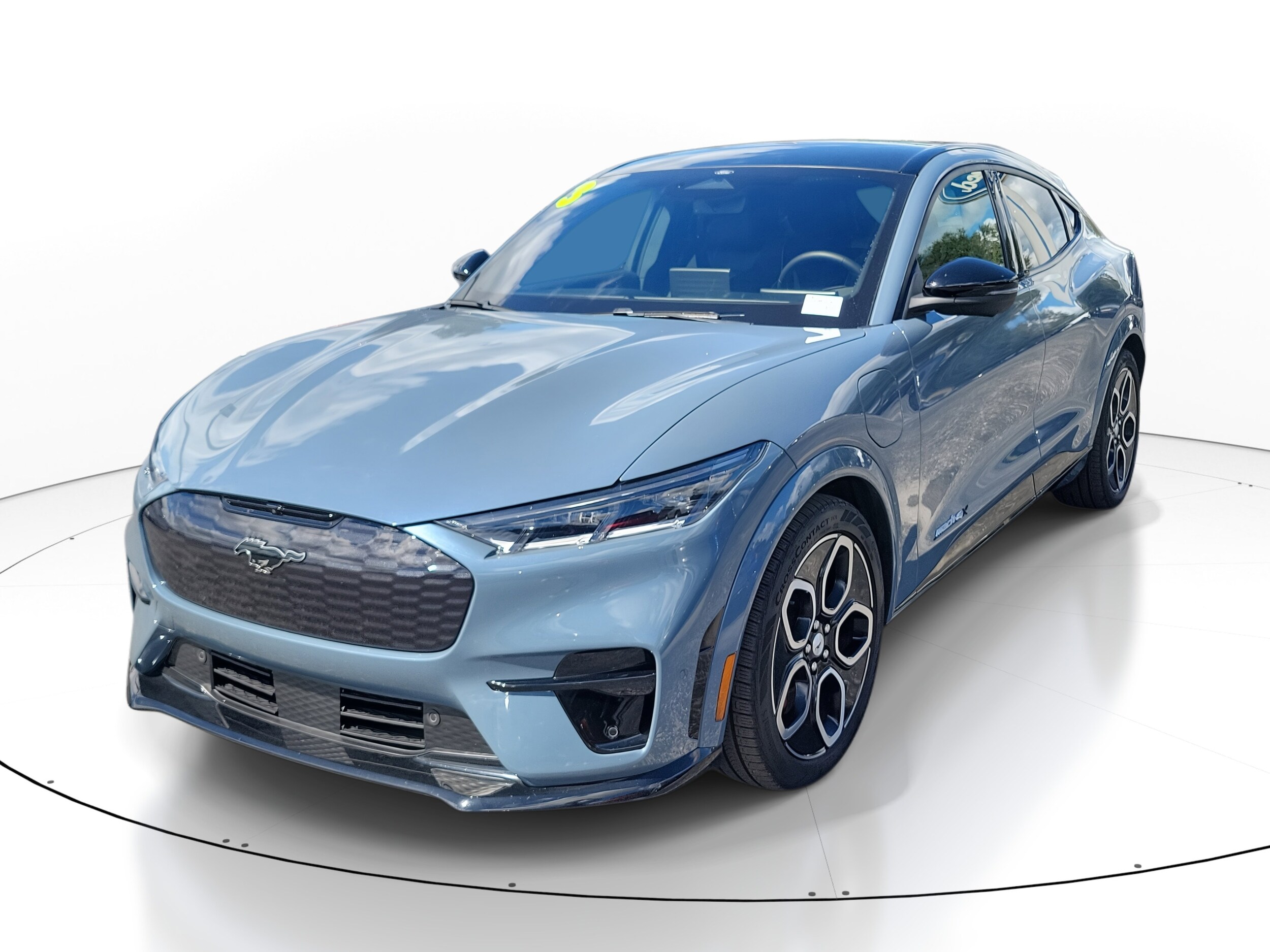 2023 Ford Mustang Mach-E GT photo 3
