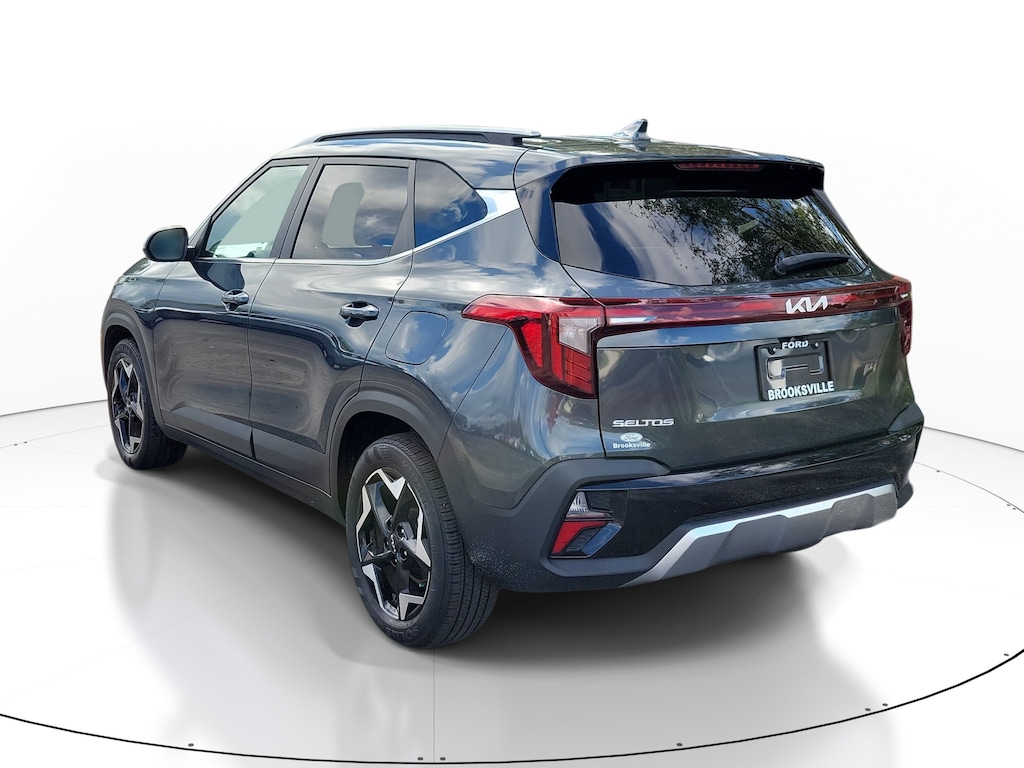 Used 2024 Kia Seltos EX SUV