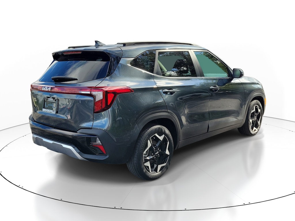 Used 2024 Kia Seltos EX SUV