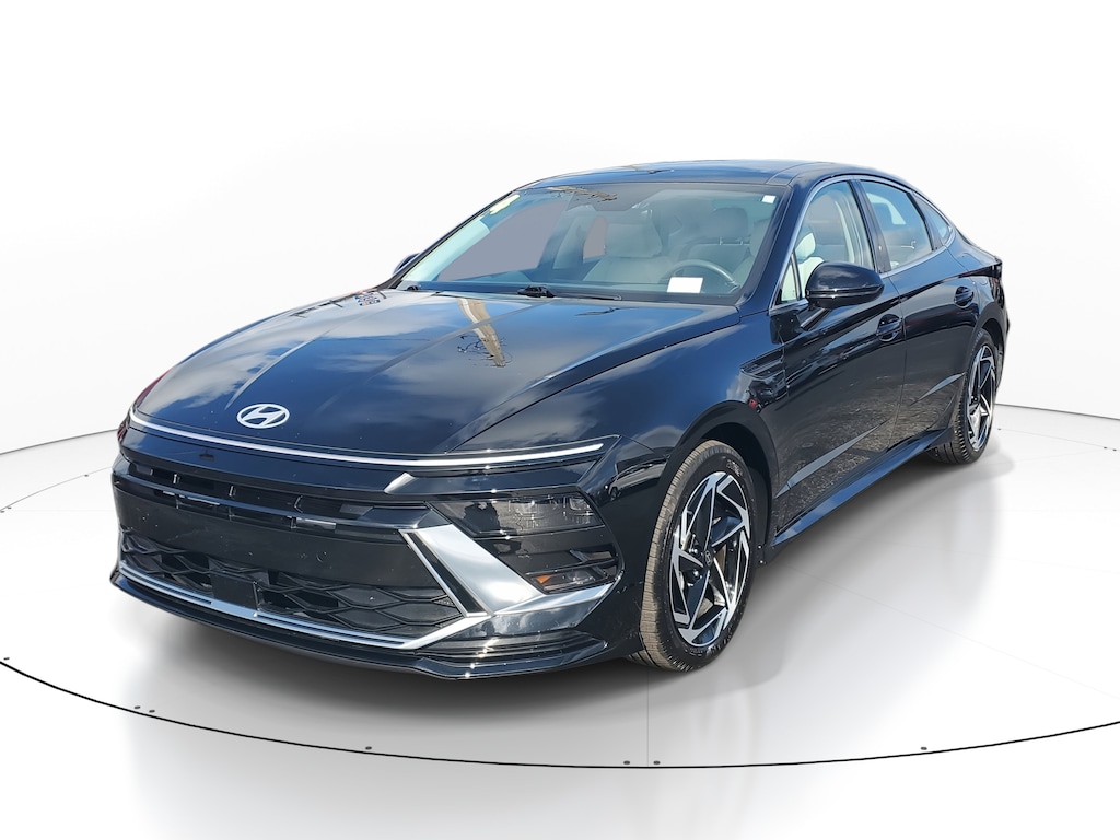 Used 2024 Hyundai Sonata SEL Sedan