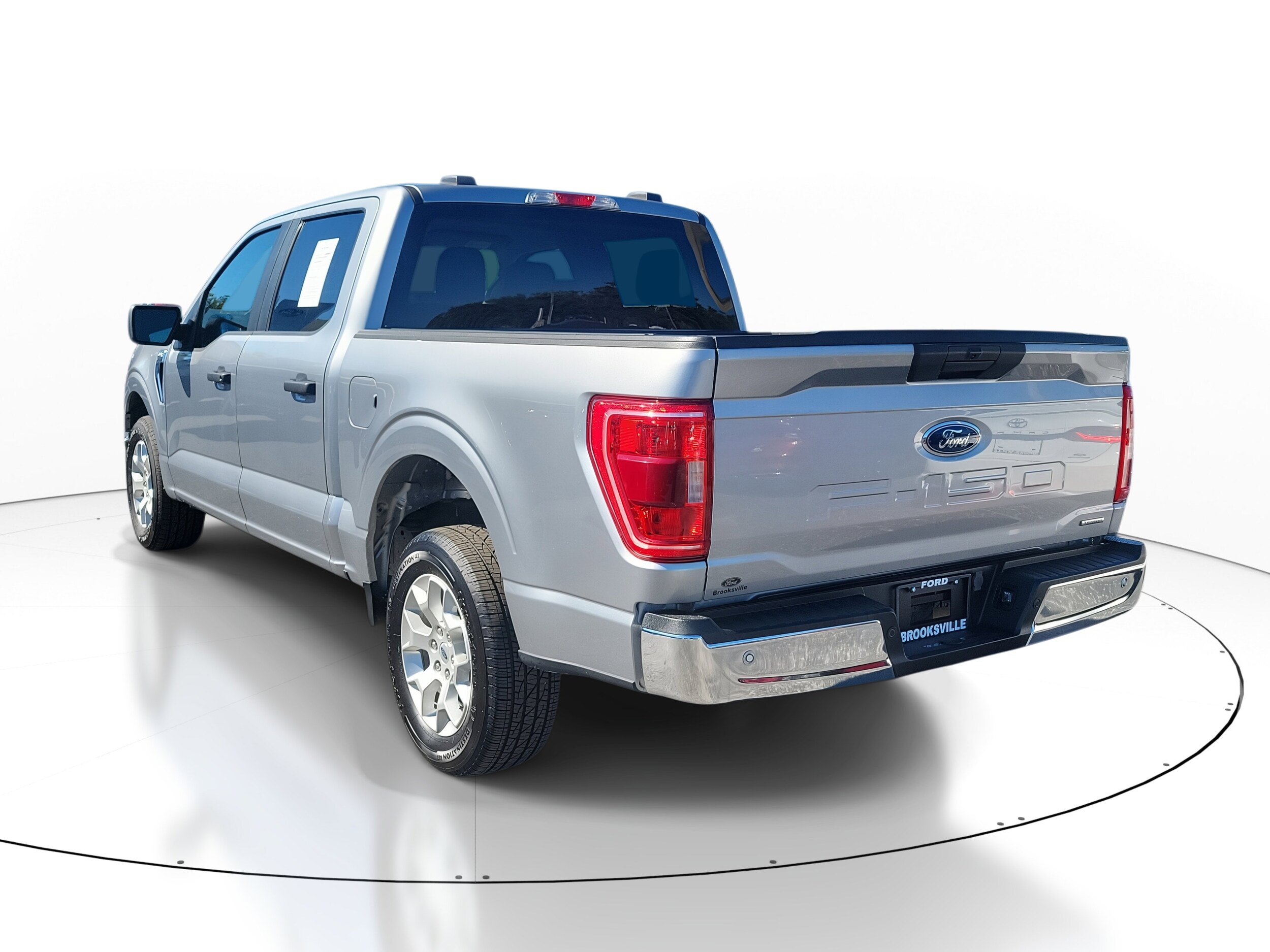 2023 Ford F-150 XLT photo 4