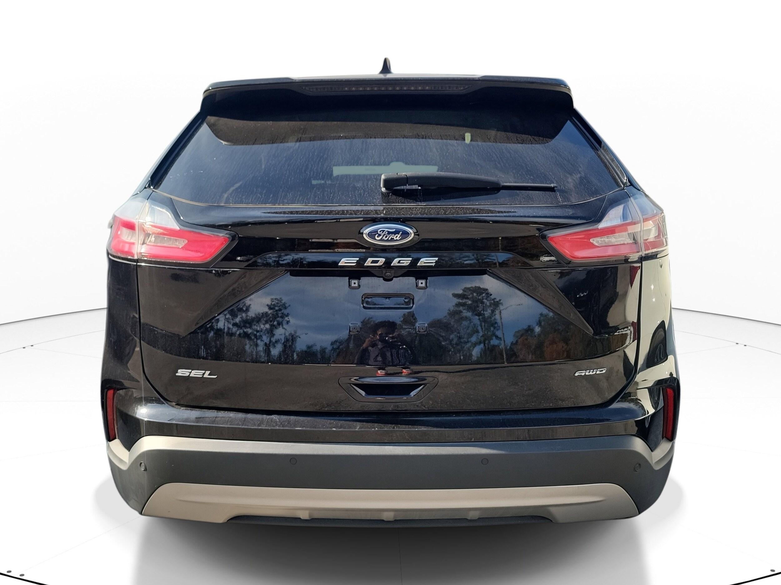2024 Ford Edge SEL photo 4