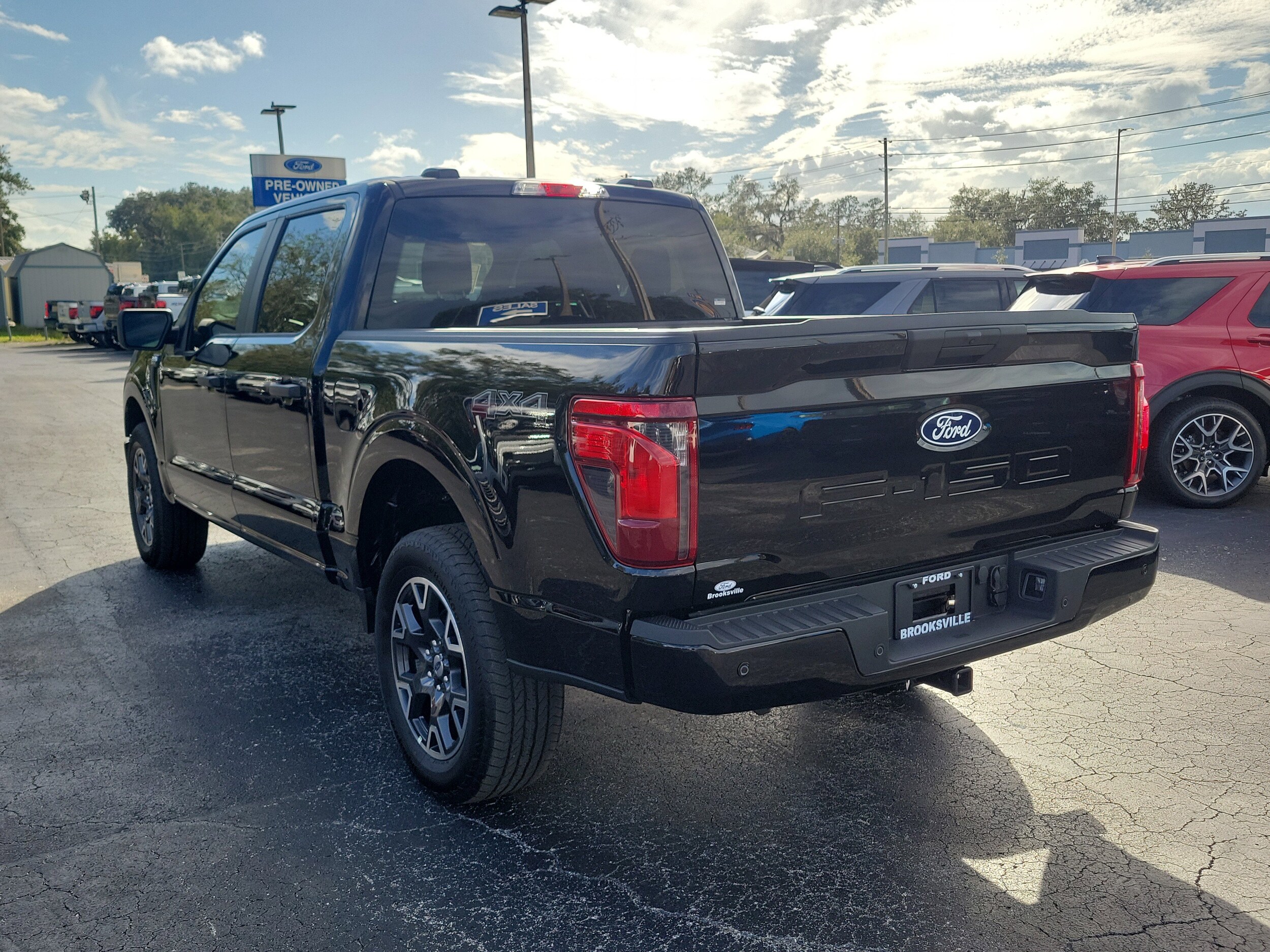 2025 Ford F-150 STX photo 4