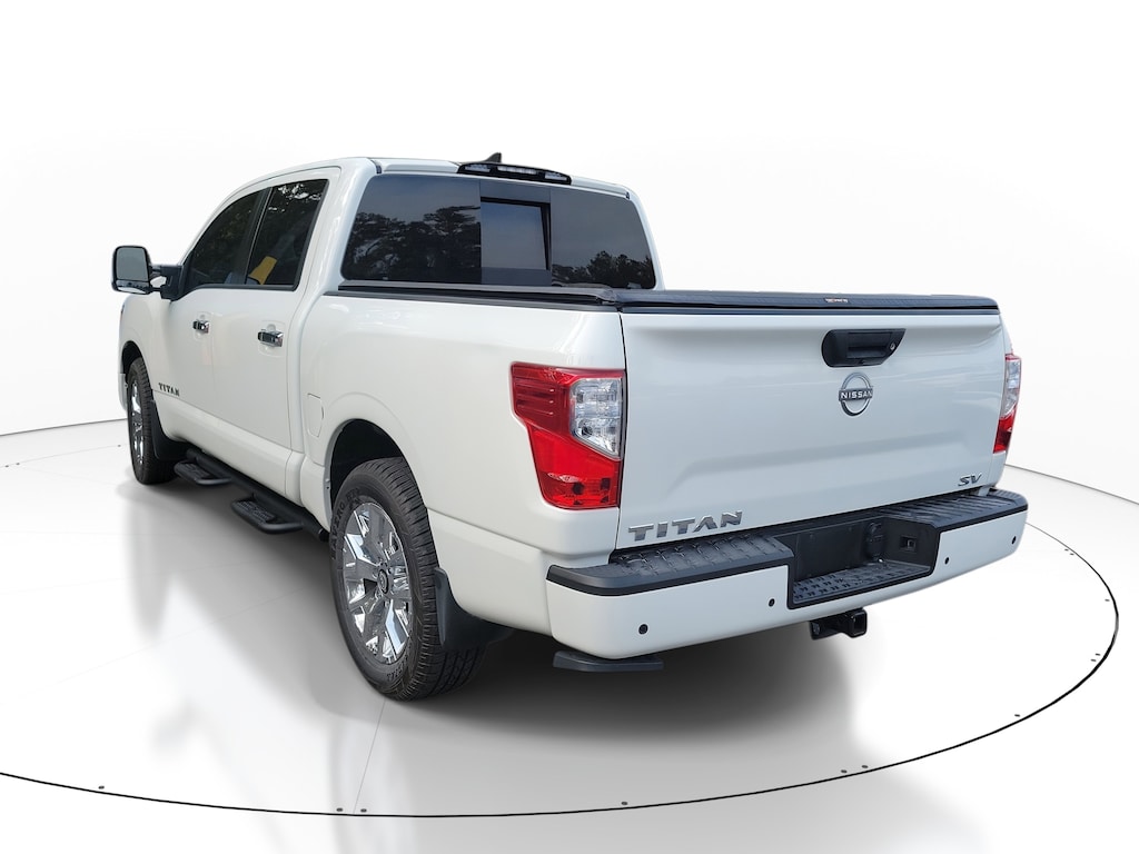 Used 2024 Nissan Titan SV Truck Crew Cab