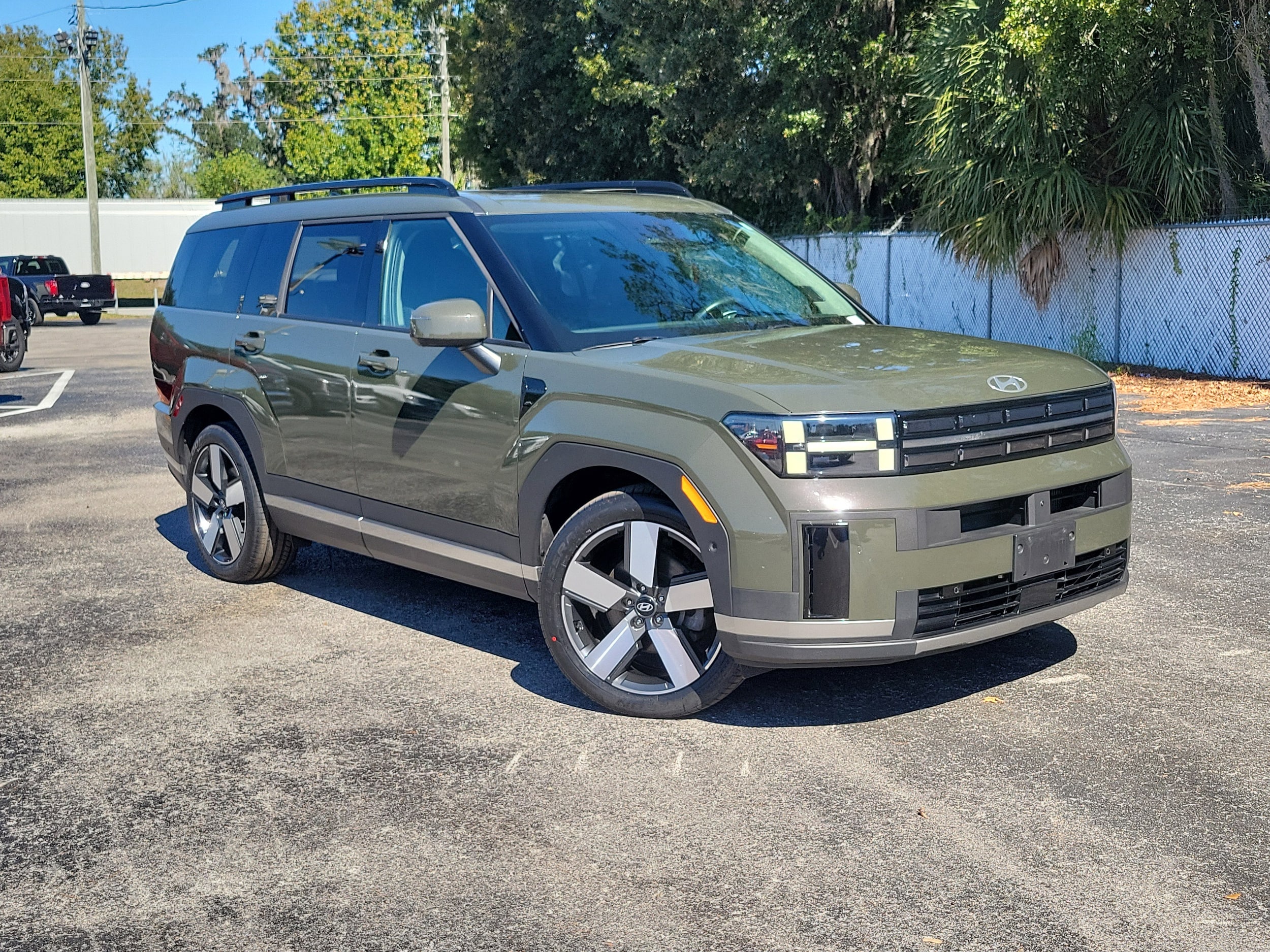 2024 Hyundai Santa Fe Limited's photo