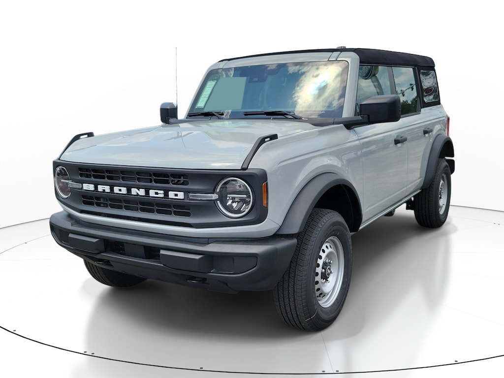 New 2026 Ford Bronco Base SUV