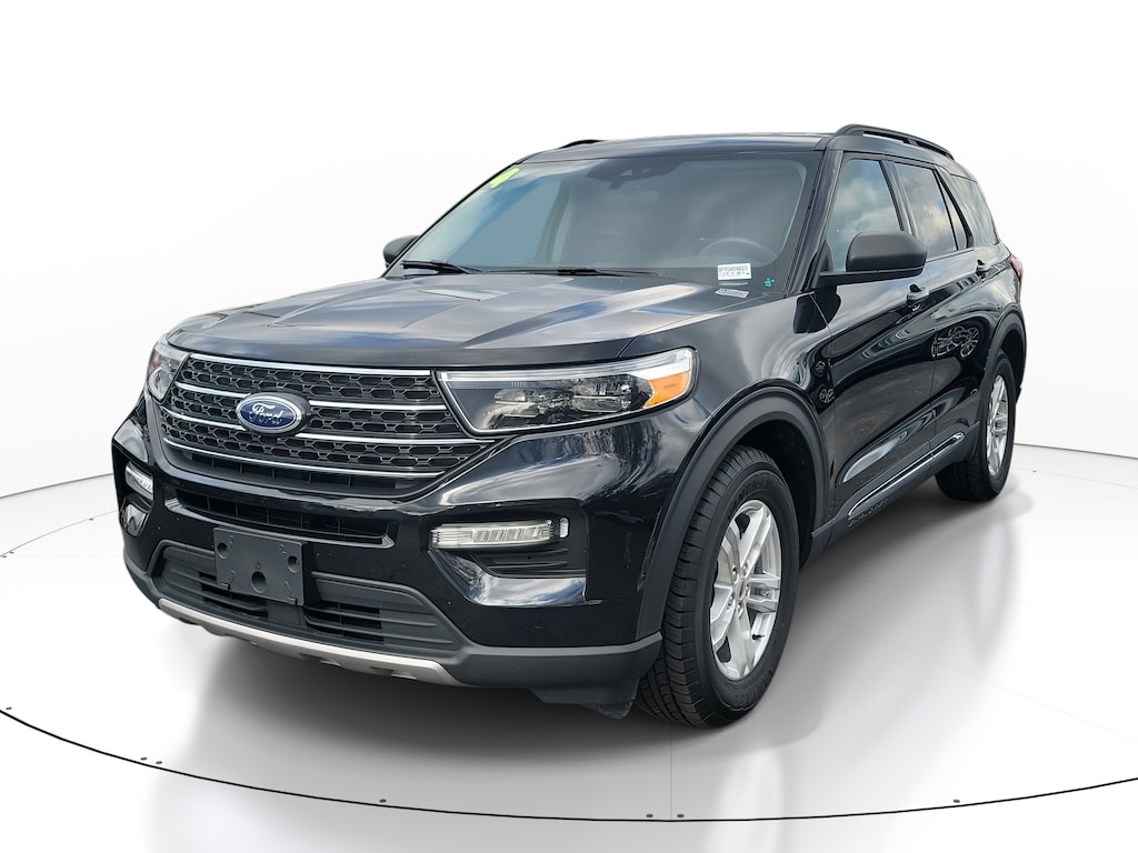 Used 2024 Ford Explorer XLT SUV