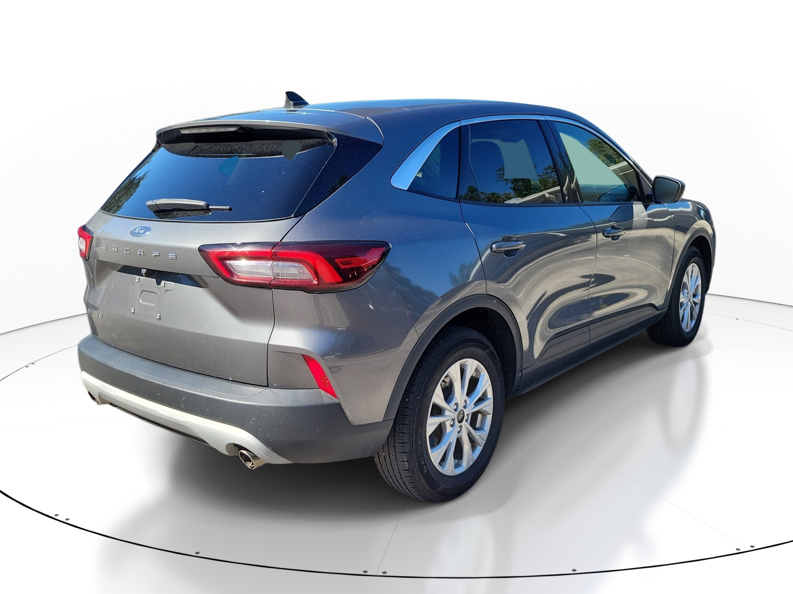 Used 2023 Ford Escape Active with VIN 1FMCU0GNXPUA13680 for sale in Brooksville, FL